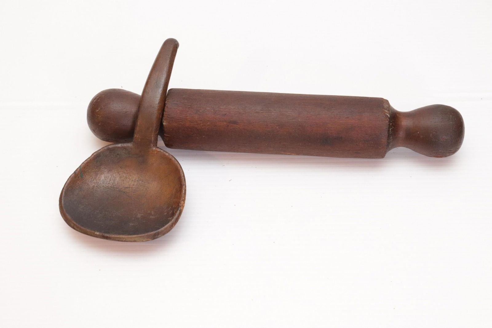 PRIMITIVE KITCHEN LOT (1 of 2)