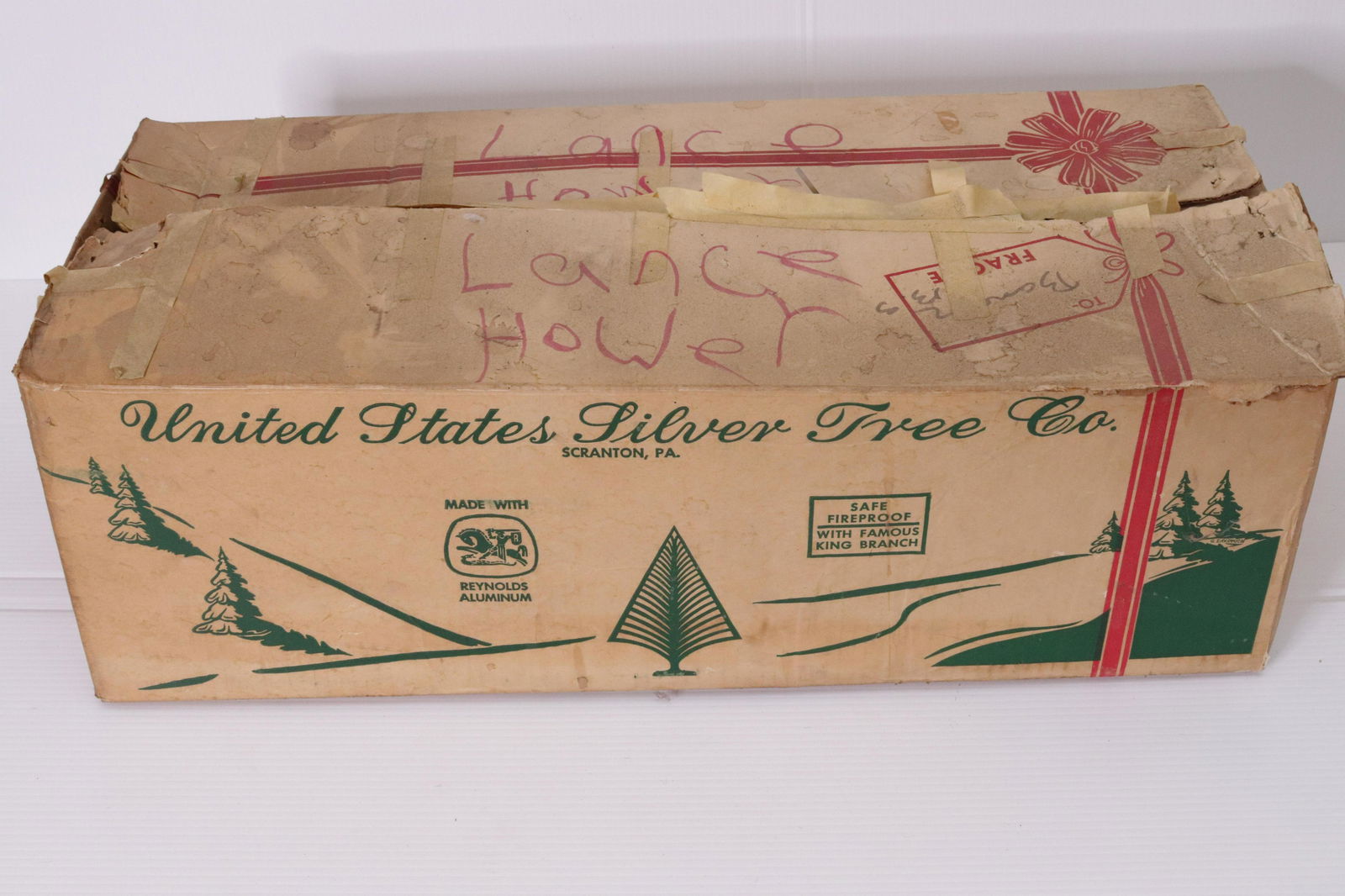 VINTAGE CHRISTMAS TREE (1 of 3)