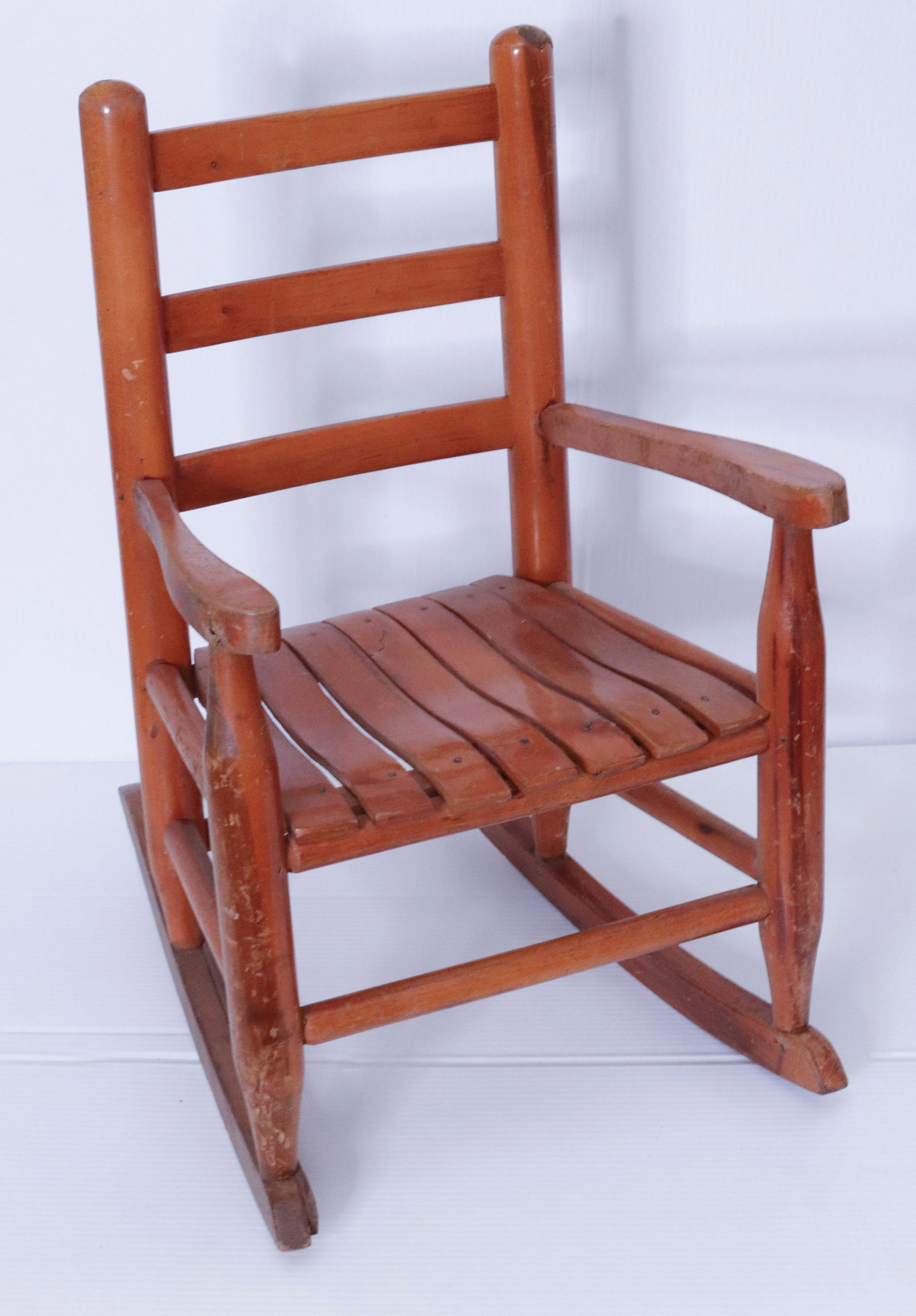 CHILDS ROCKER: MAPLE, SLAT BACK 14"X20"X23"