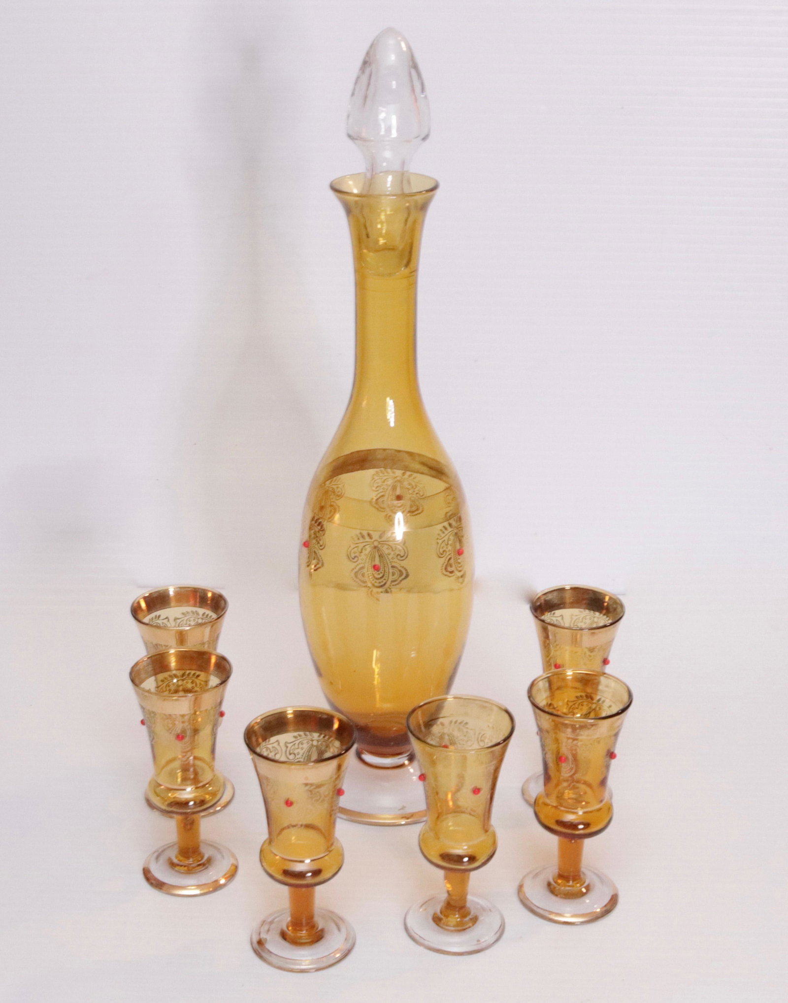 VINTAGE DECANTER SET (1 of 2)