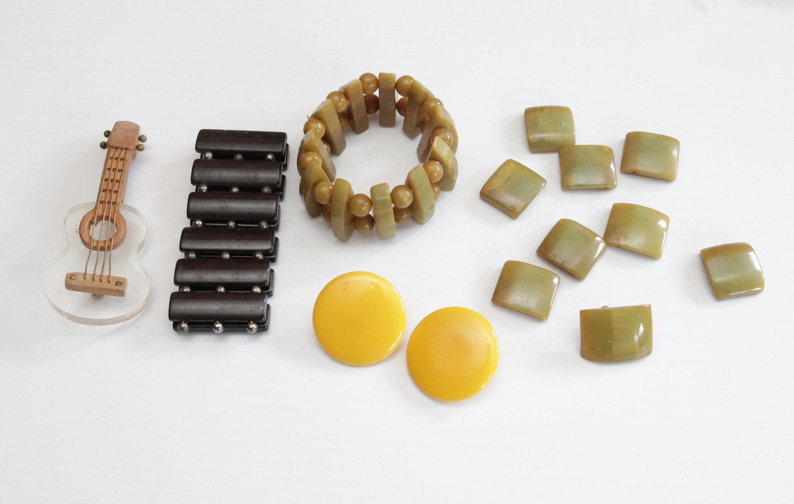 DECO LEWELRY (1 of 1)