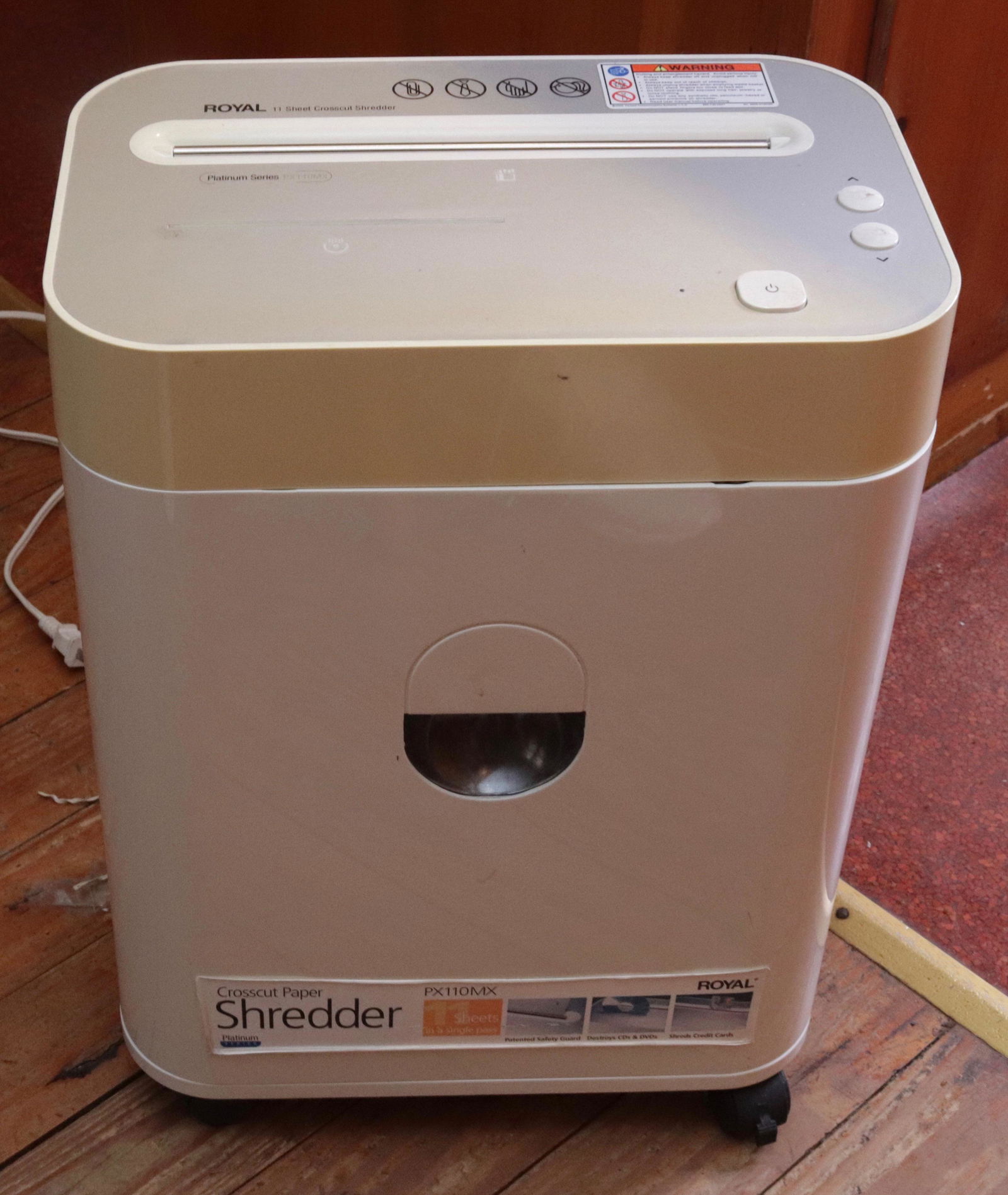 PAPER SHREDDER (1 of 2)