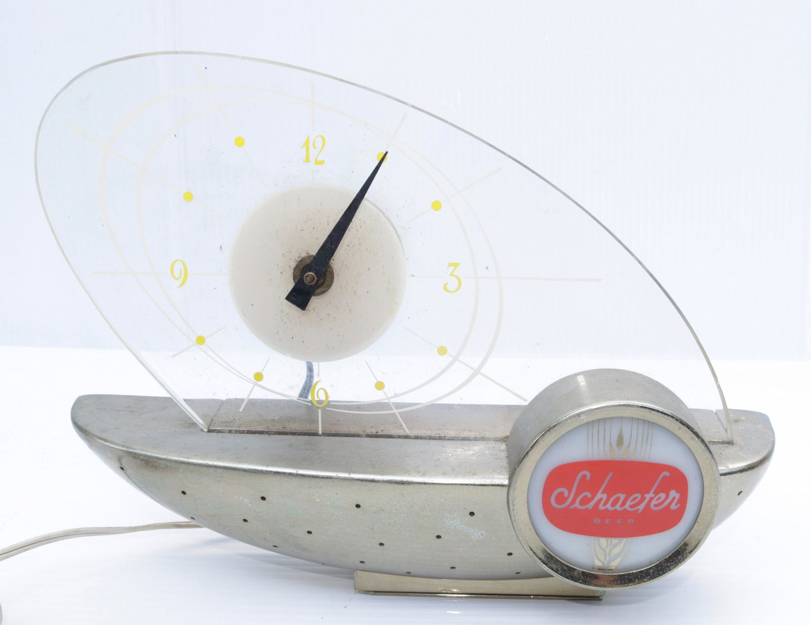 VINTAGE ADVERTISING BEER LIGHT (1 of 2)