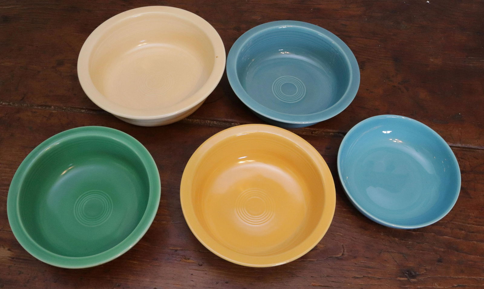 VINTAGE FIESTAWARE LOT (1 of 2)