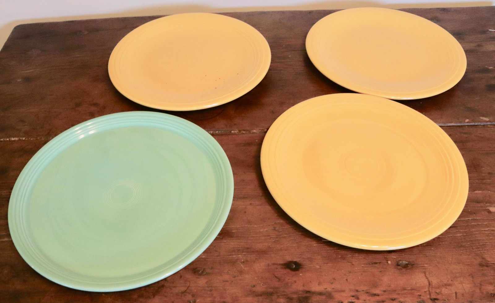 VINTAGE FIESTAWARE LOT (1 of 2)