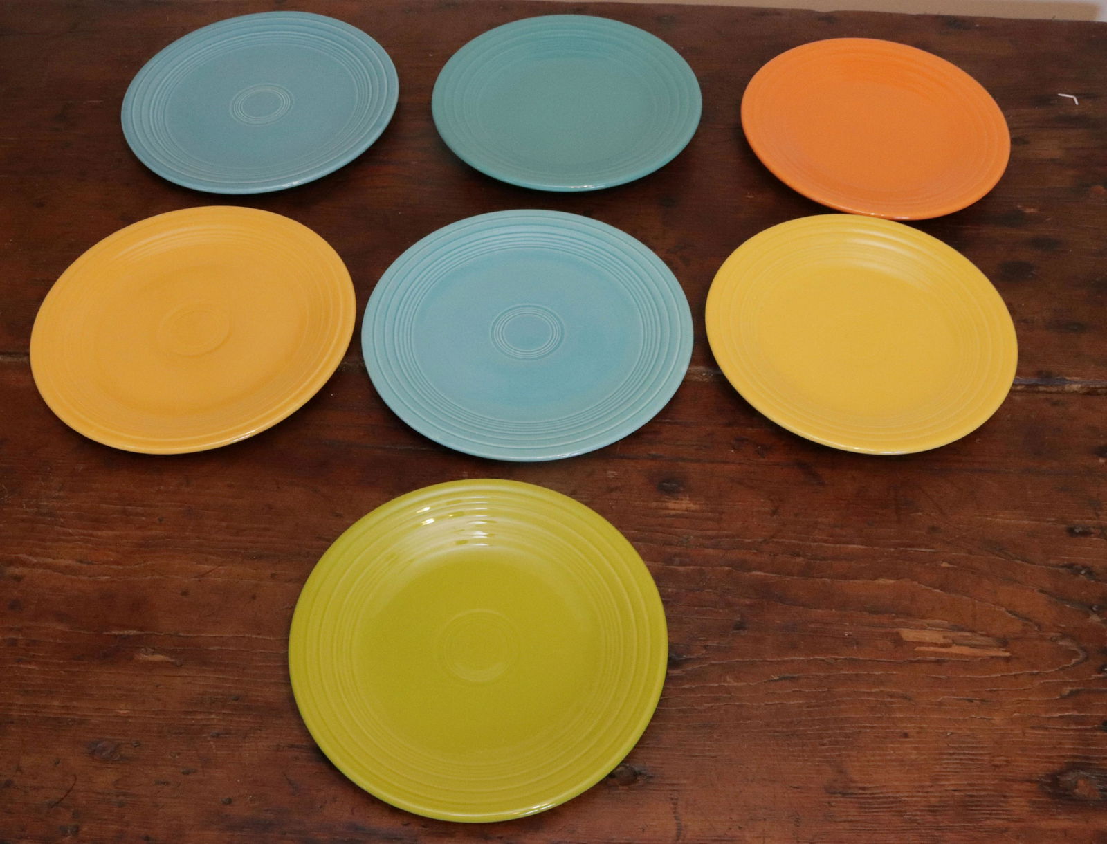 VINTAGE FIESTAWARE LOT (1 of 2)