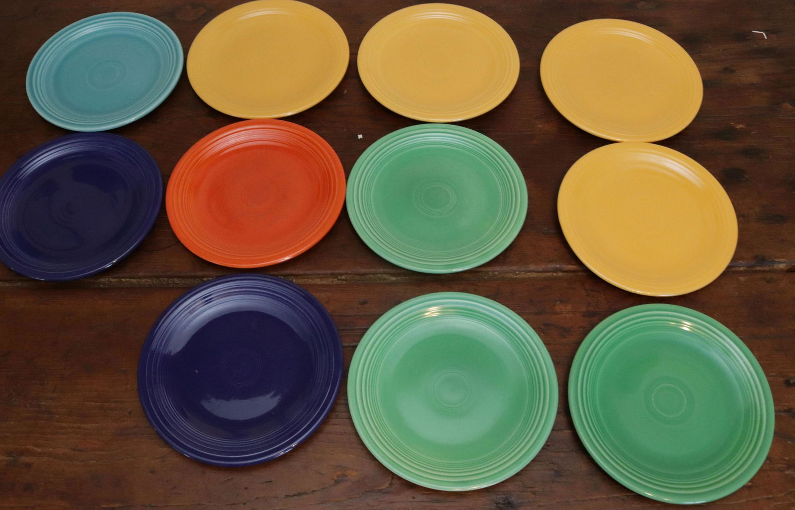 VINTAGE FIESTAWARE LOT (1 of 2)
