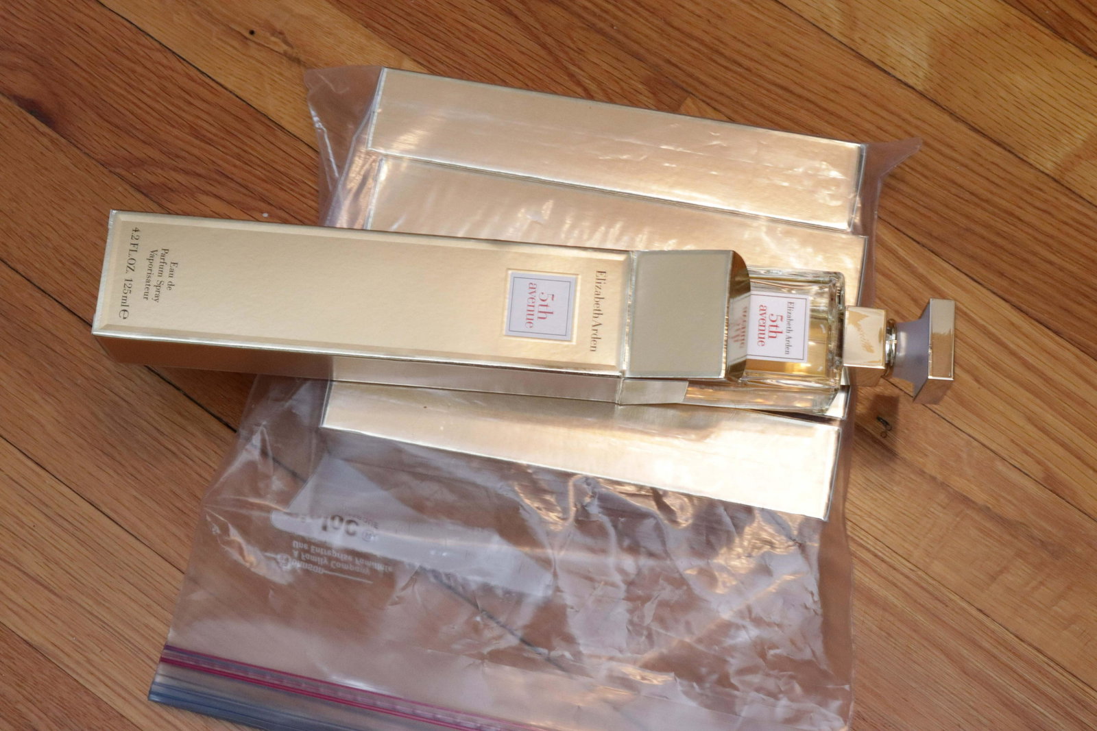 ELIZABETH ARDEN PERFUME LOT: (5) BOTTLES OF 5TH AVENUE - NEW IN THE BOX