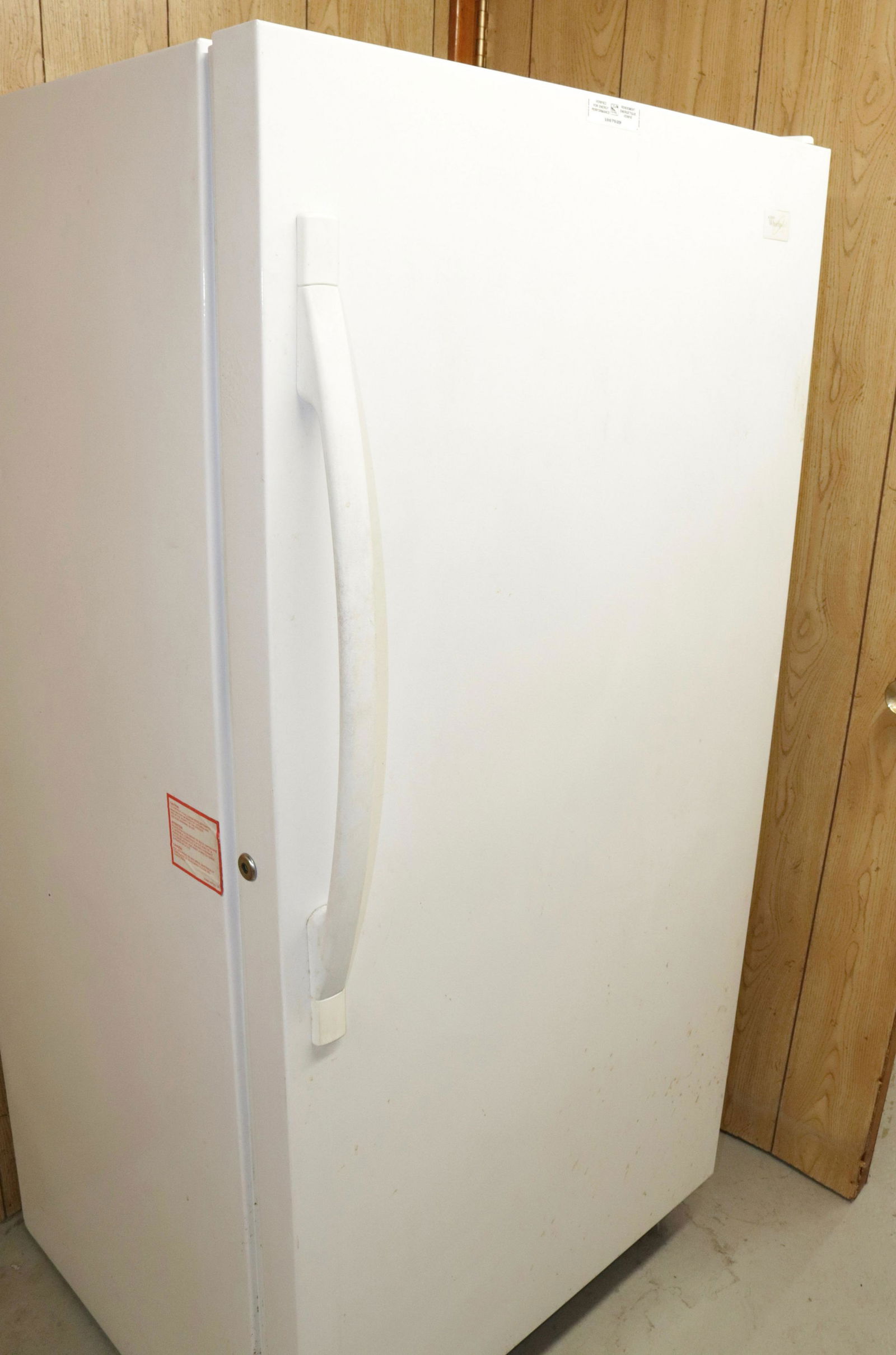 WHIRLPOOL 15.2 CU.FT FREEZER (1 of 3)