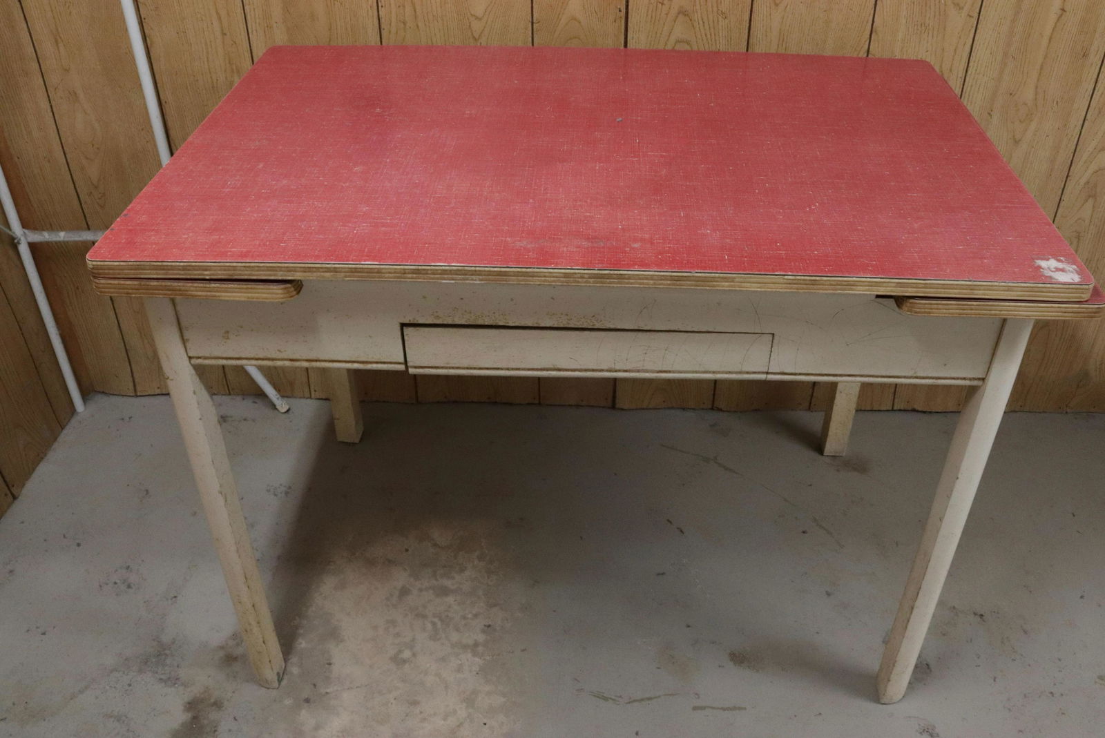 VINTAGE KITCHEN TABLE WITH DRAWER (1 of 2)