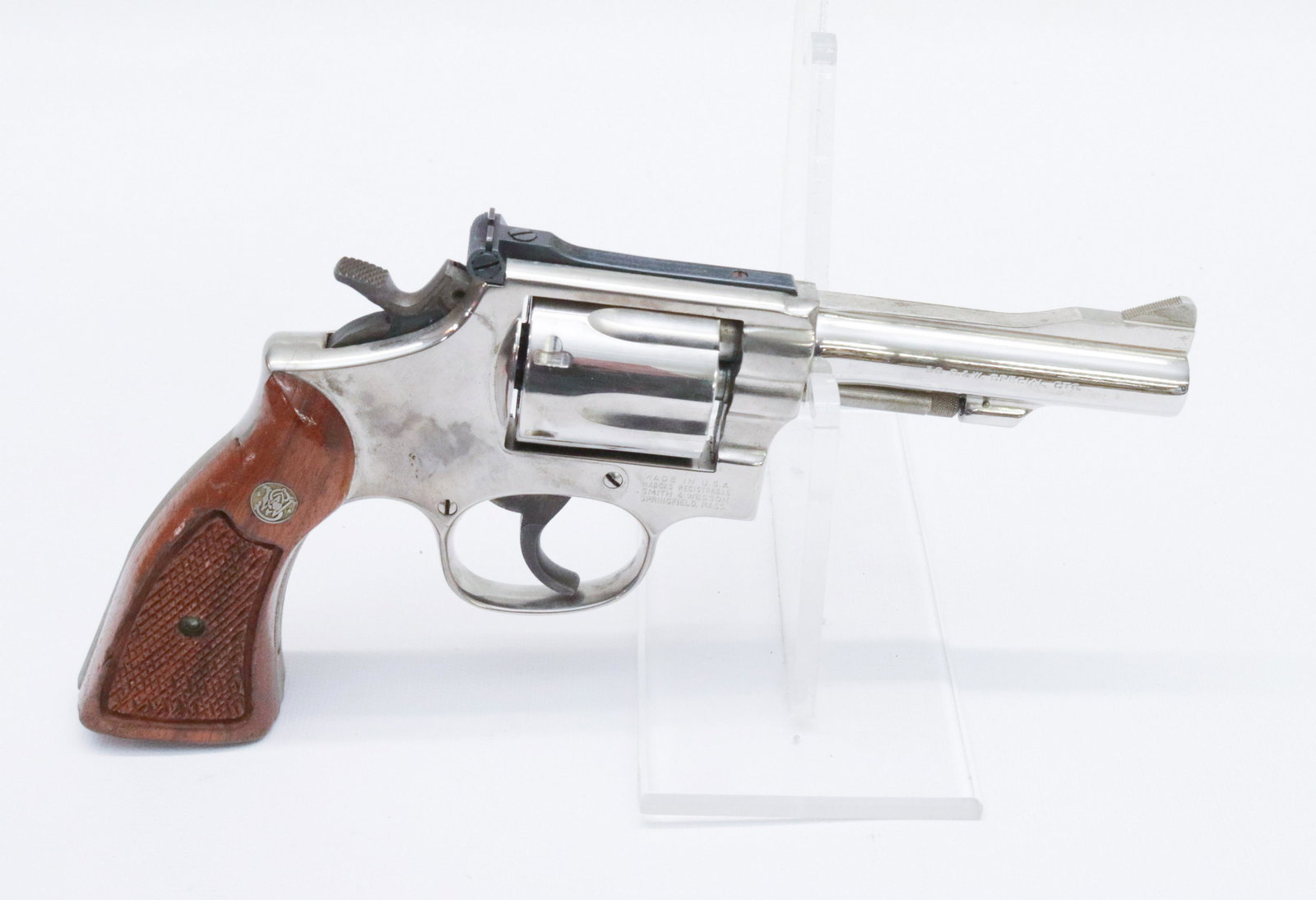 SMITH AND WESSON MODEL 15.4: NICKEL FINISH - .38 S&W SPECIAL - SERIAL# AJA3187 Size: 4 1/2" BARREL Registration: GUN MUST BE REGISTERED OR FFL