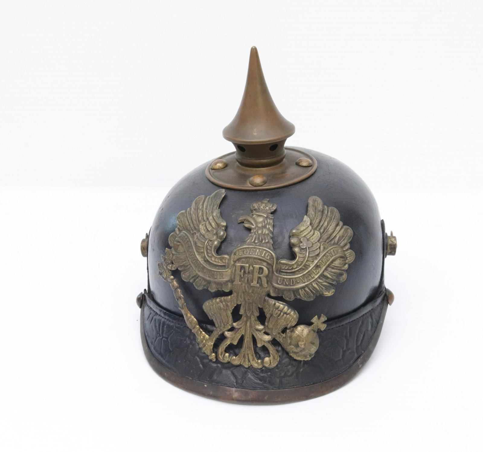 WWI GERMAN HELMET: LEATHER GERMAN PICKELHAUBE PRUSSIAN HELMET – WITH INTERIOR STAMPING AND LINER
