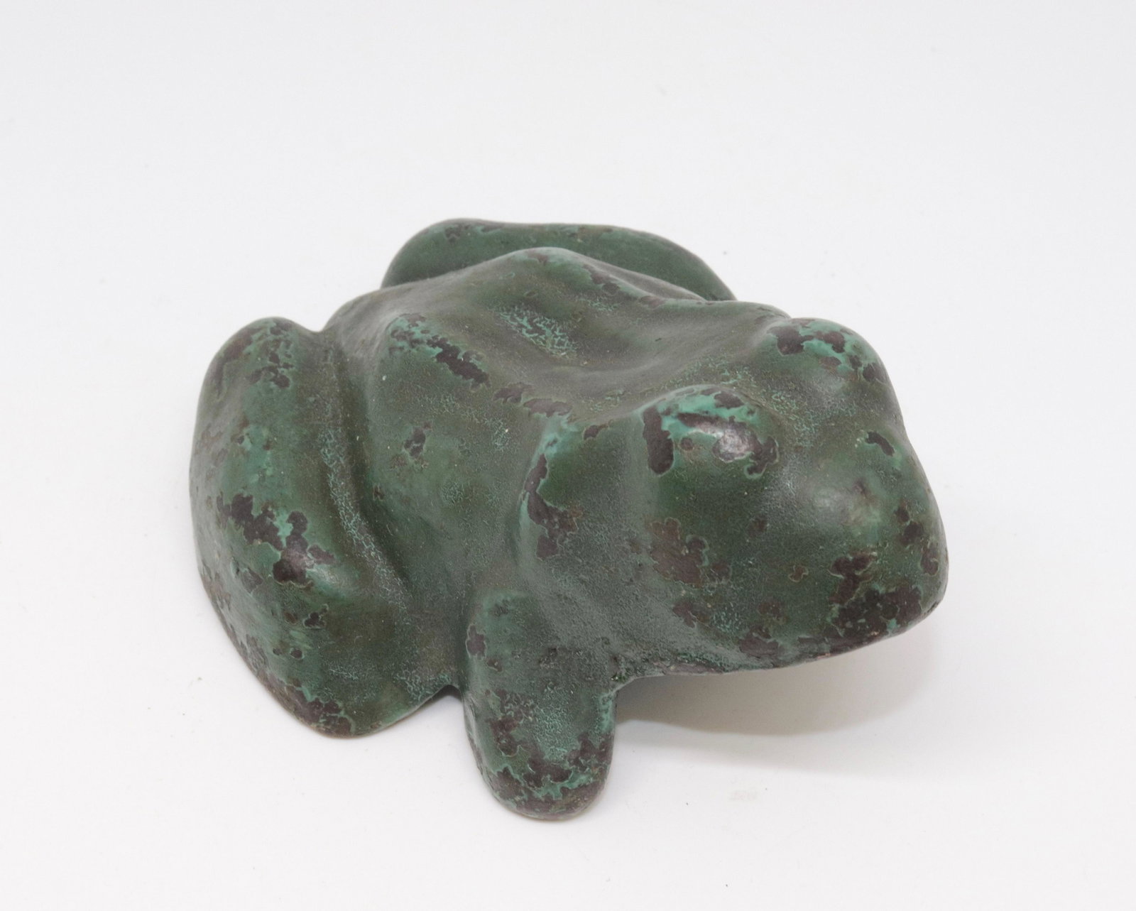 CAST IRON FROG DOORSTOP: GREEN PAINTED SURFACE 6" L