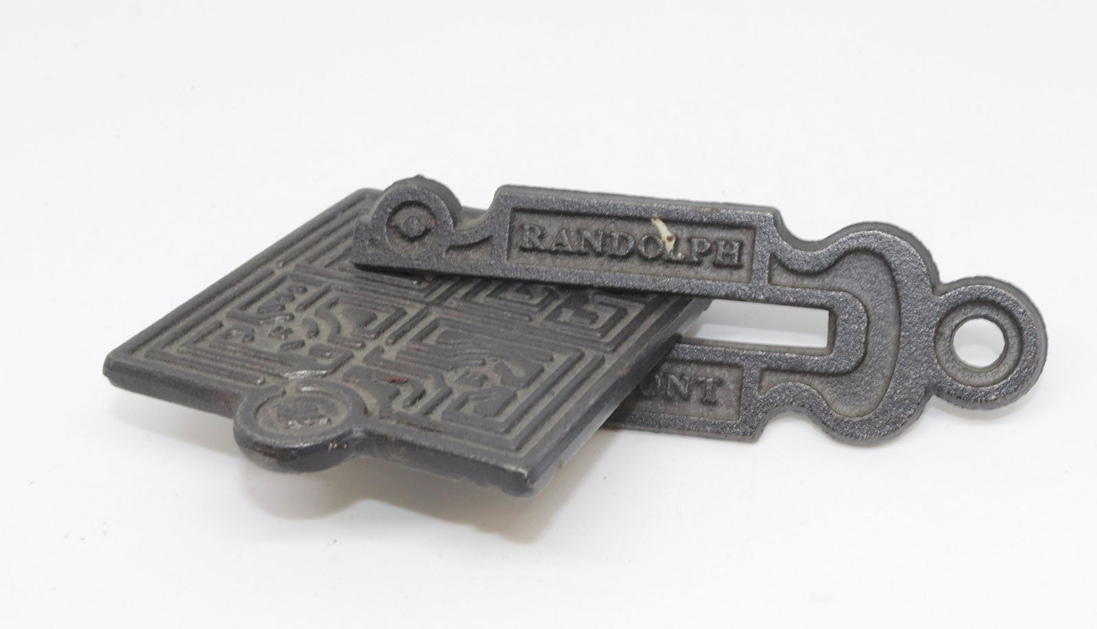 CAST IRON TWO-PIECE PUZZLE: MRKD. RANDOLPH VERMONT CASTINGS 6" L