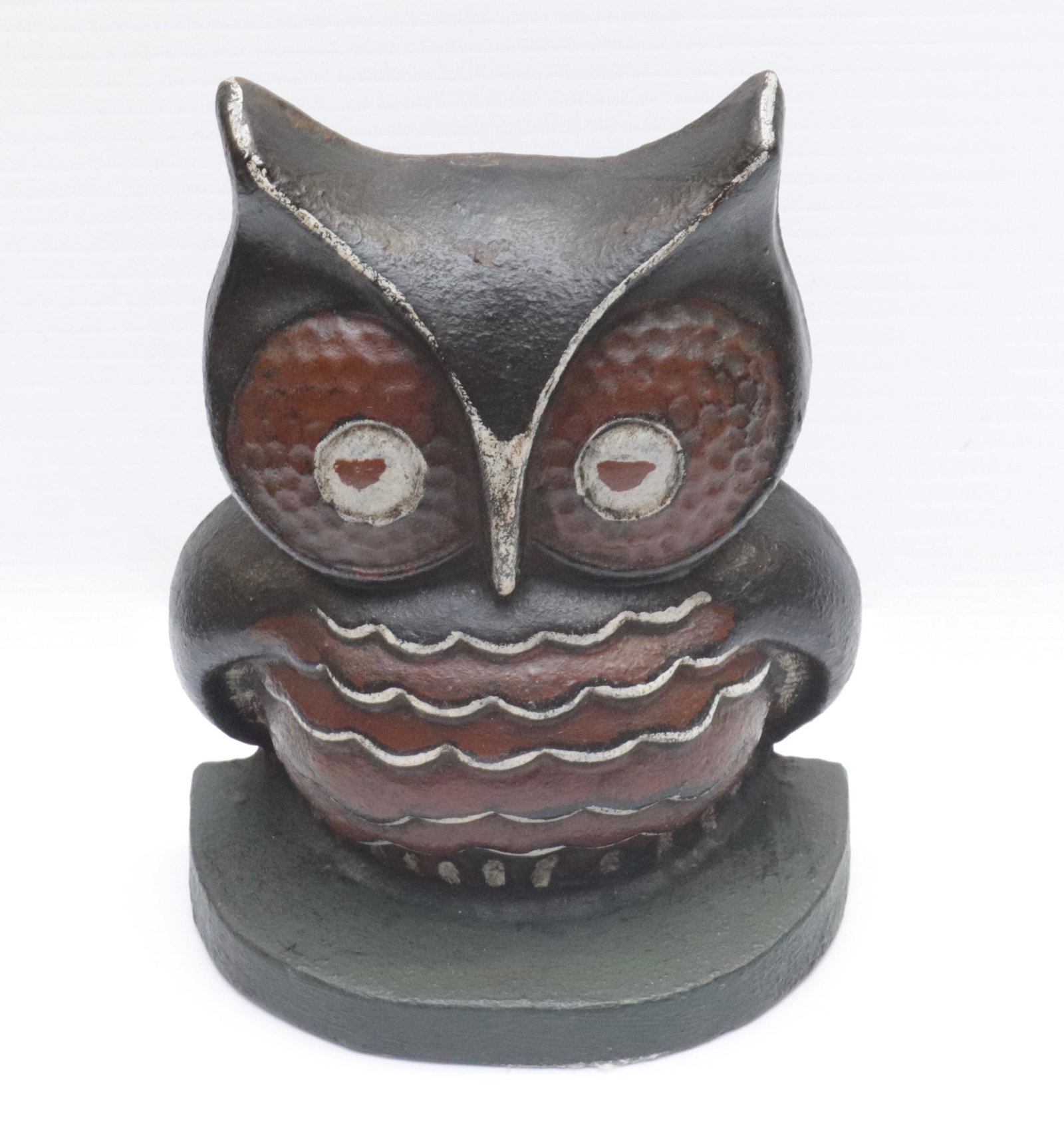 CAST IRON OWL DOORSTOP: PAINTED SURFACE 6.5" H
