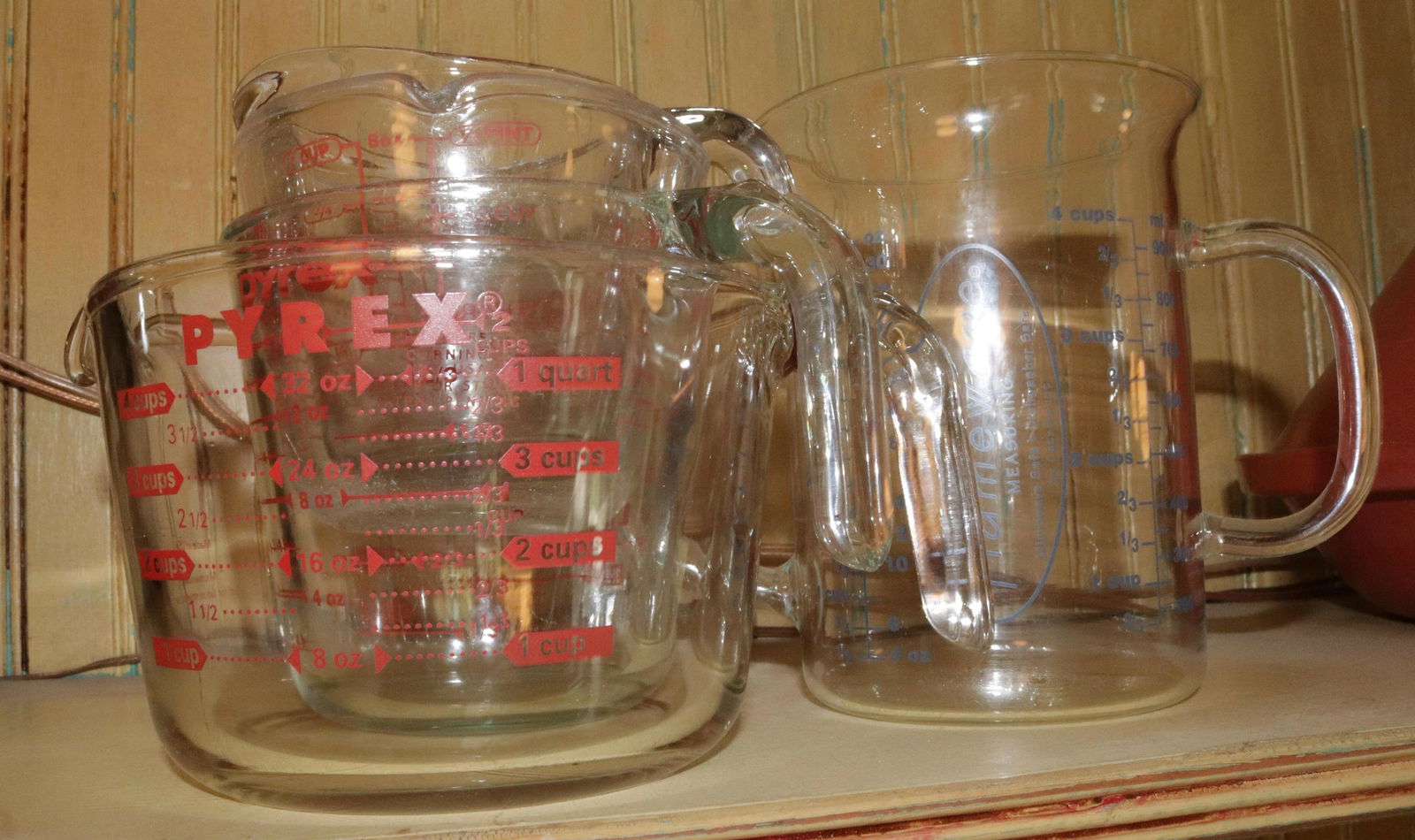 GLASS MEASURING CUP LOT (1 of 1)