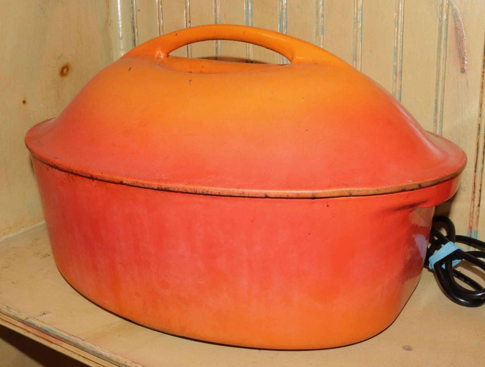 HUSQVARNA COVERED ROASTING PAN (1 of 3)