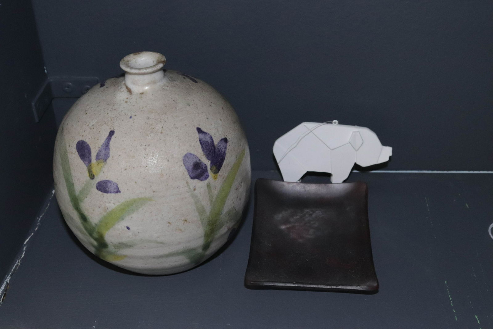 GROUP LOT OF DECORATIVE SMALLS (1 of 2)