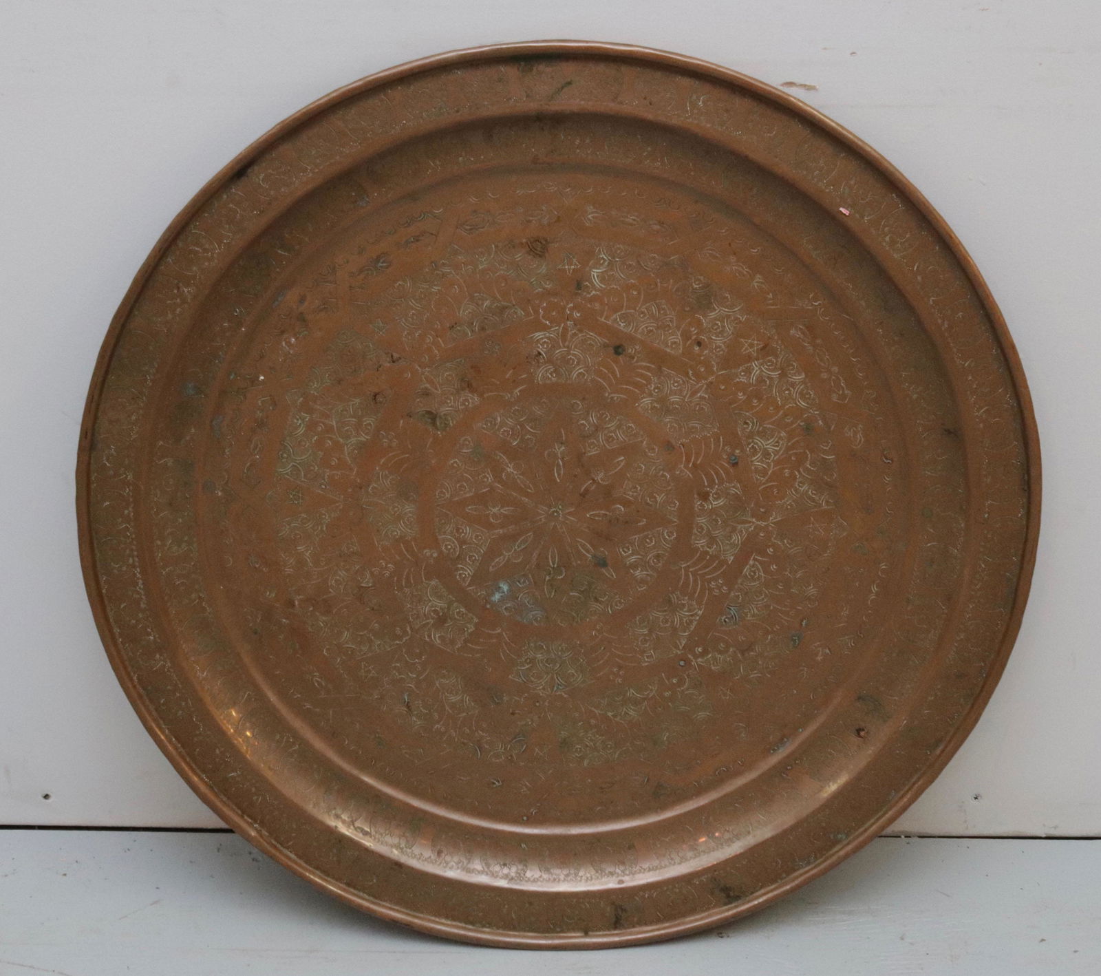 LARGE BRASS TABLETOP TRAY (1 of 2)