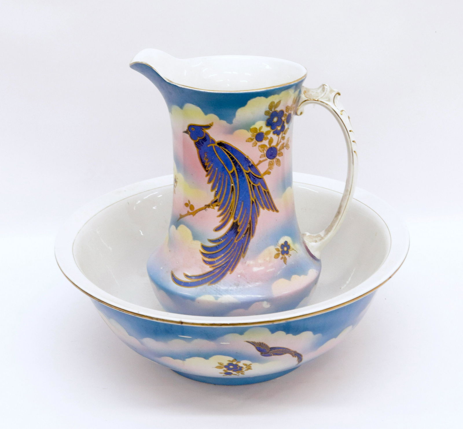 ANTIQUE PITCHER & BOWL (1 of 3)