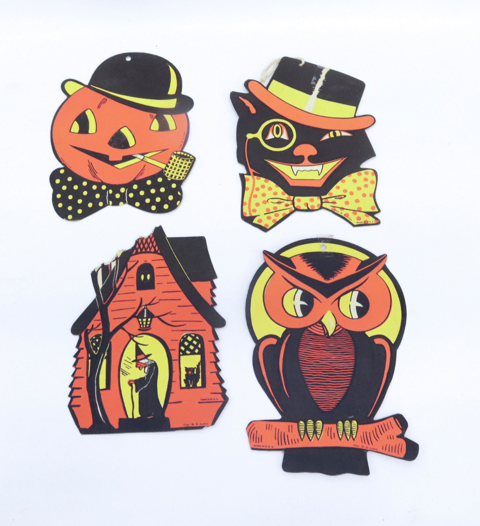 VINTAGE HALLOWEEN DECORATIONS (1 of 7)