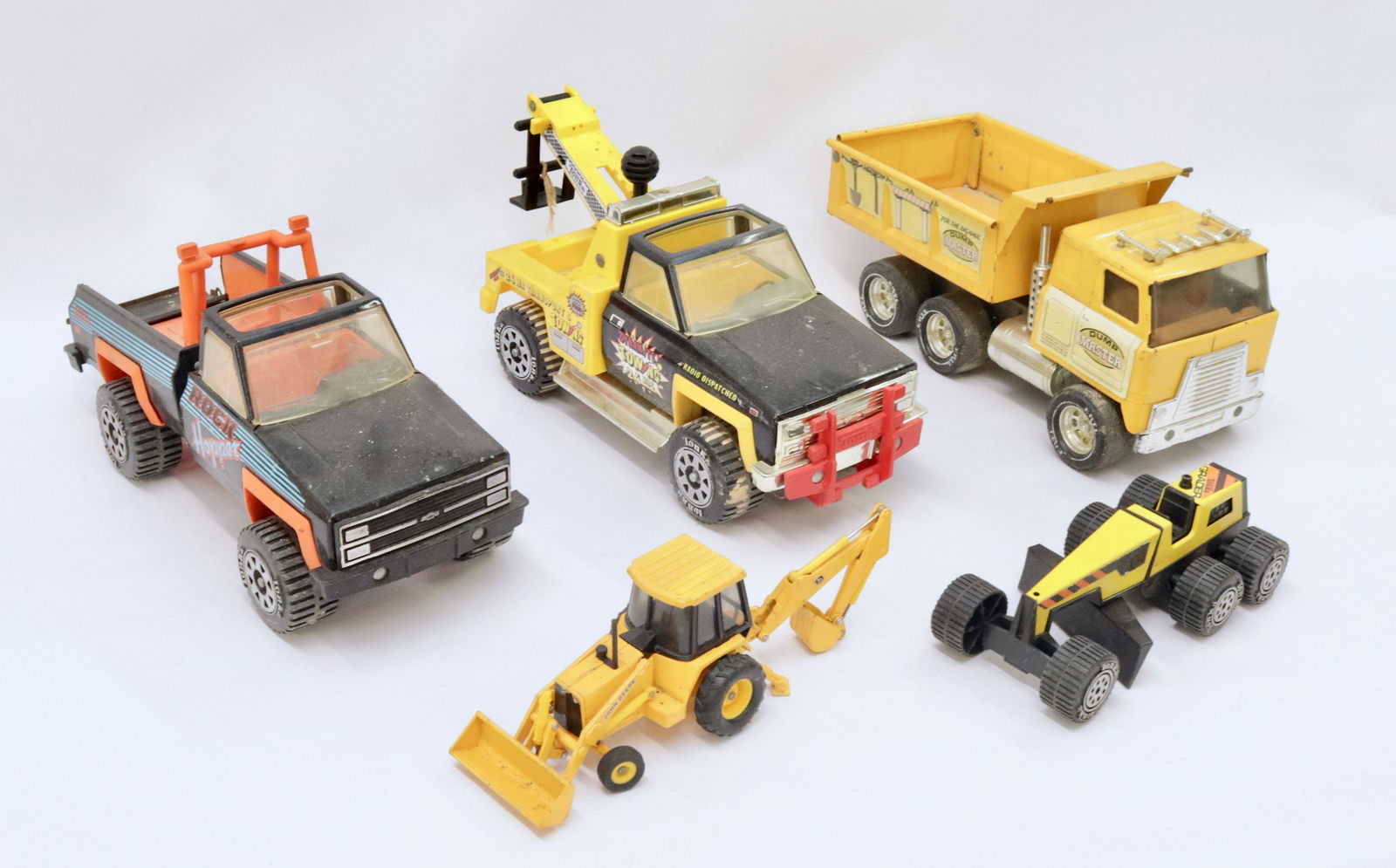 GROUP LOT OF TONKA TOYS (1 of 2)