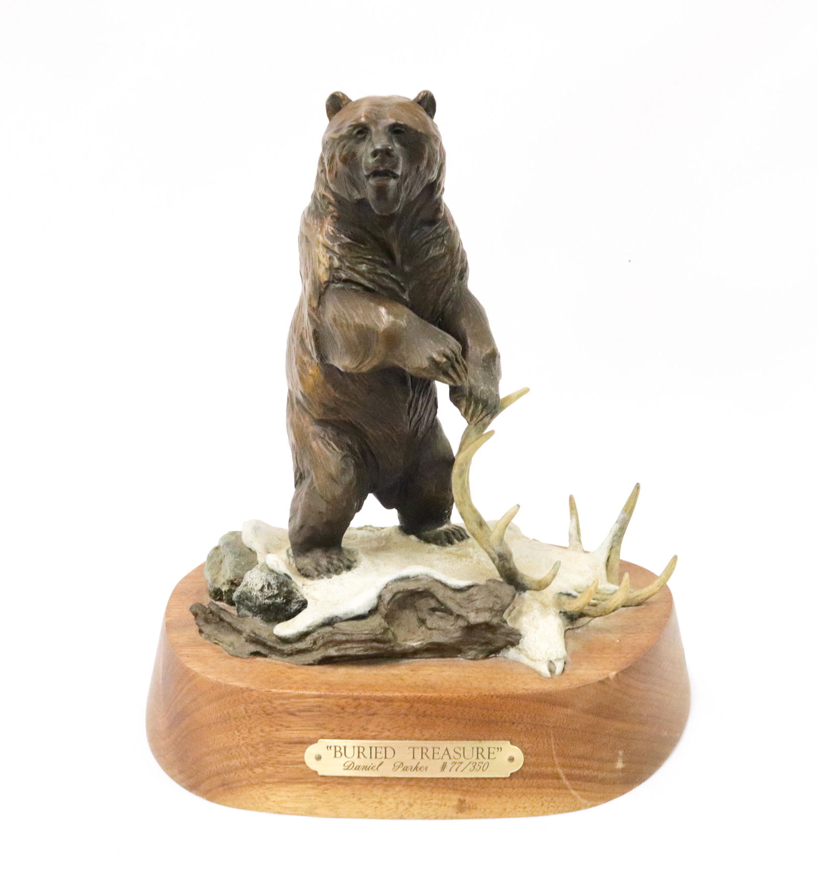 DANIEL PARKER BRONZE (1 of 3)