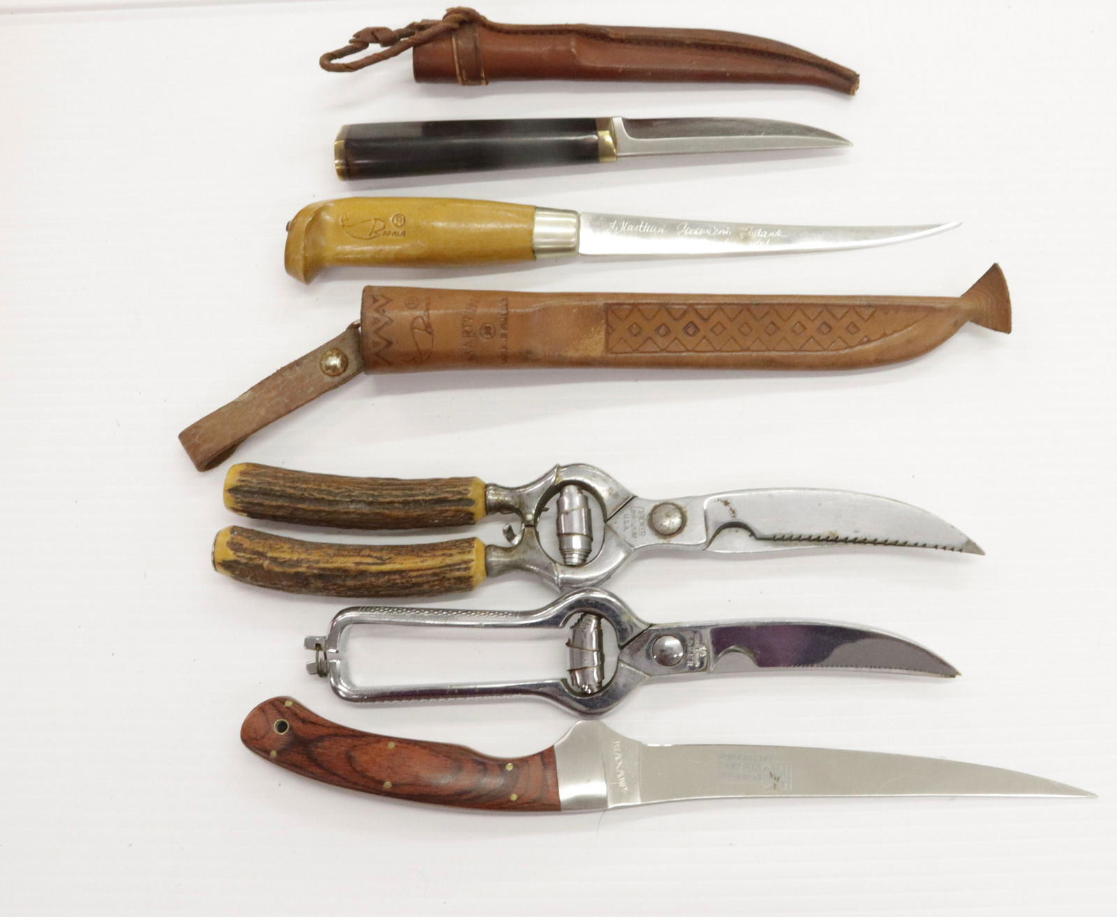 GROUP LOT OF KNIVES AND SHEARS (1 of 5)