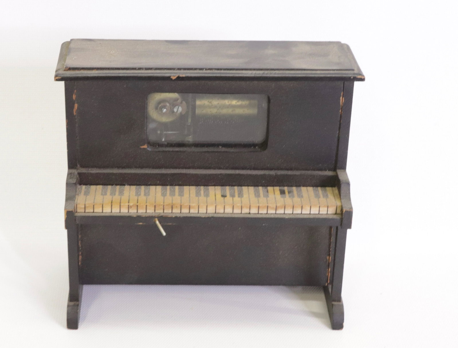 RITZ PARIS MUSIC BOX: FORM OF WOODEN UPRIGHT PIANO. ORIG. LABEL ON BACK 5.5" X 5.75"