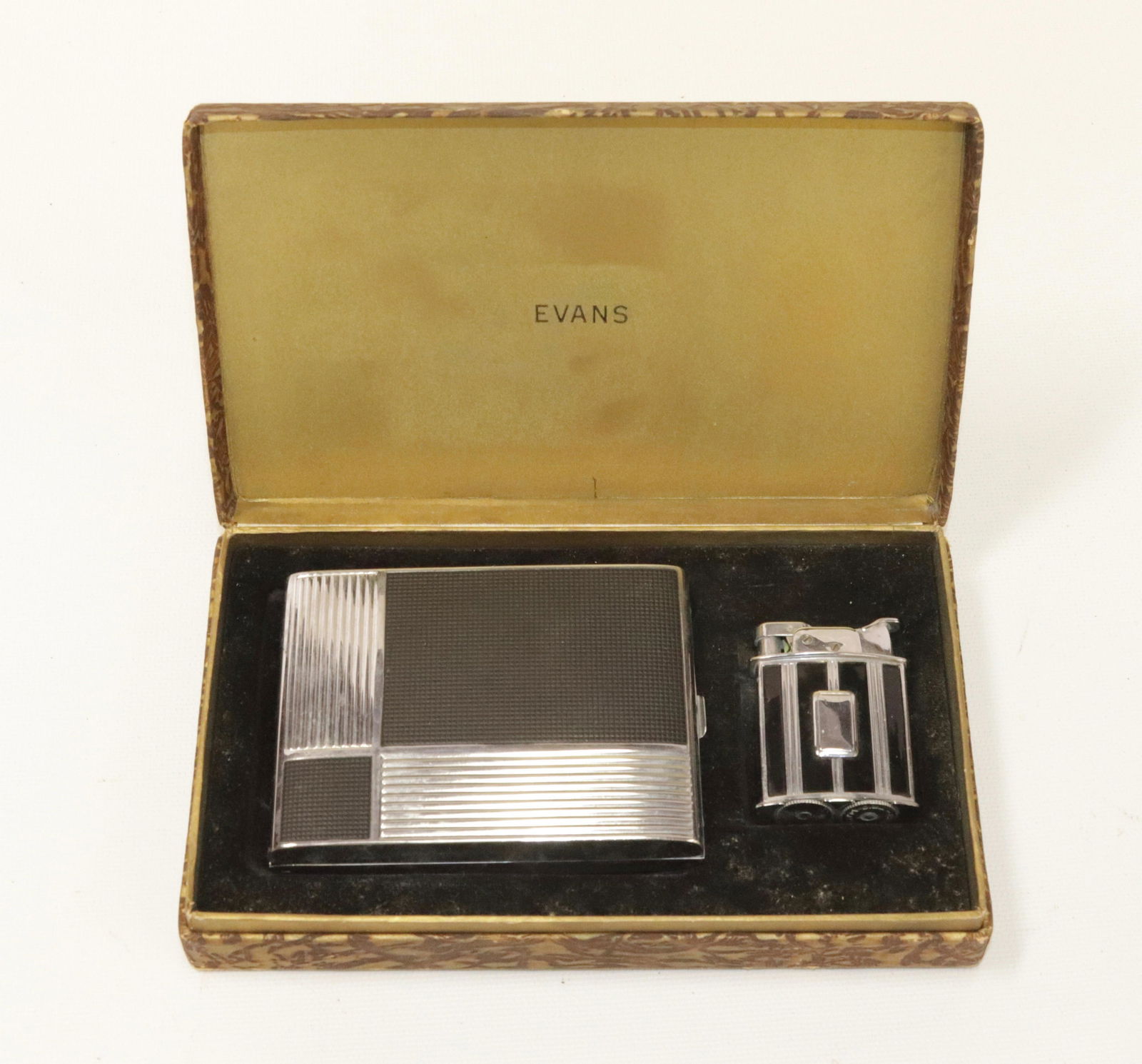 ART DECO EVANS LIGHTER SET: CIGARETTE CASE AND LIGHTER IN ORIGINAL BOX LIGHTER 2" H