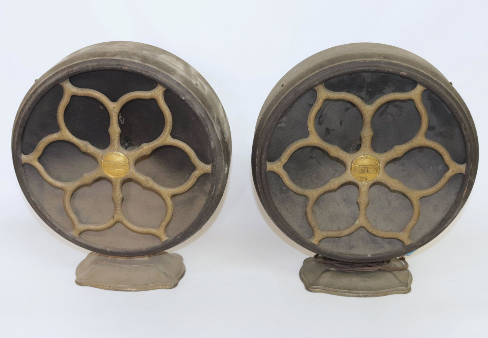 (2) ATWATER KENT RADIO SPEAKERS: TYPE E-2 13" D
