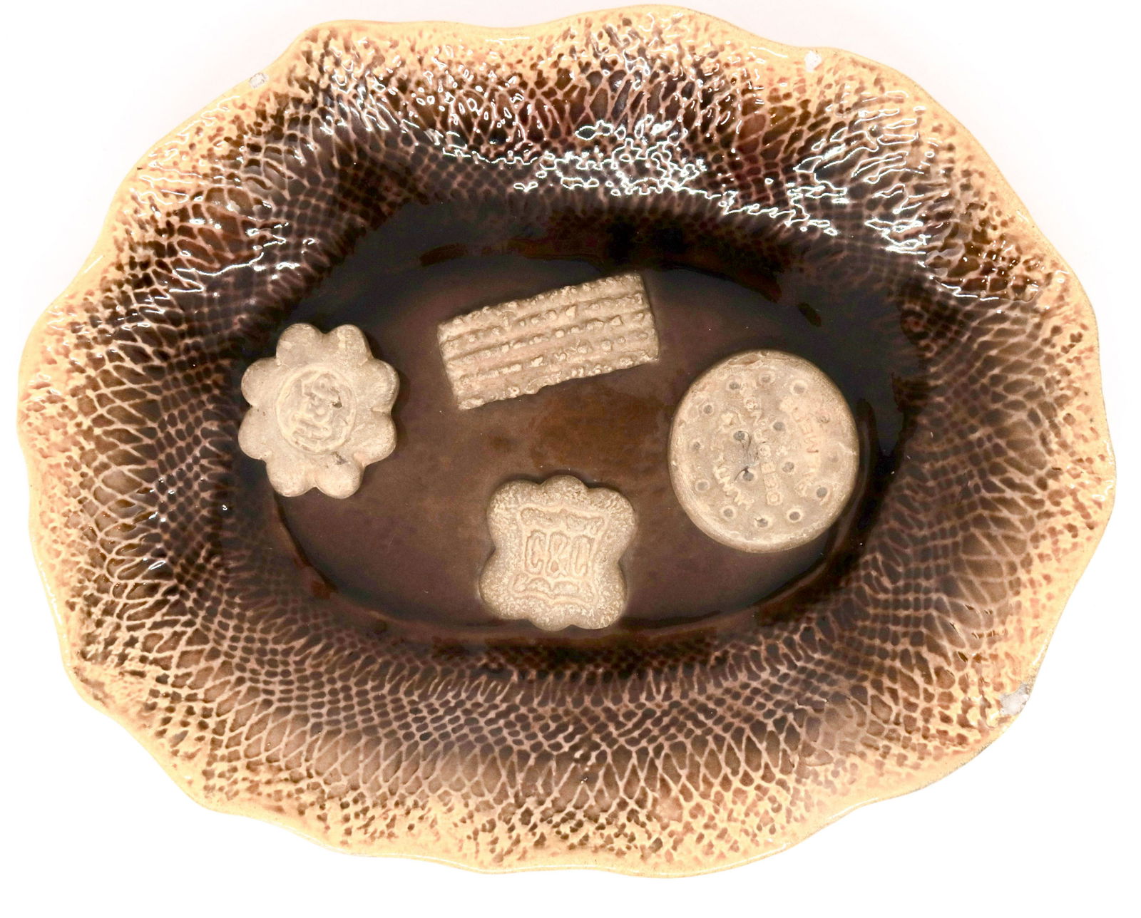 BRETBY ART POTTERY ADVERTISING BISCUIT TRAY (1 of 3)