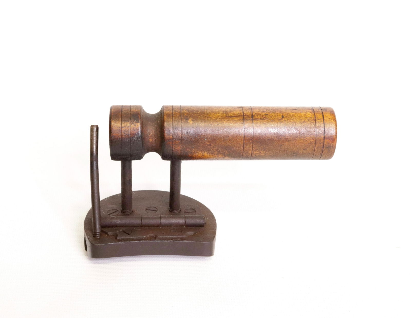 EARLY HAT IRON (1 of 3)