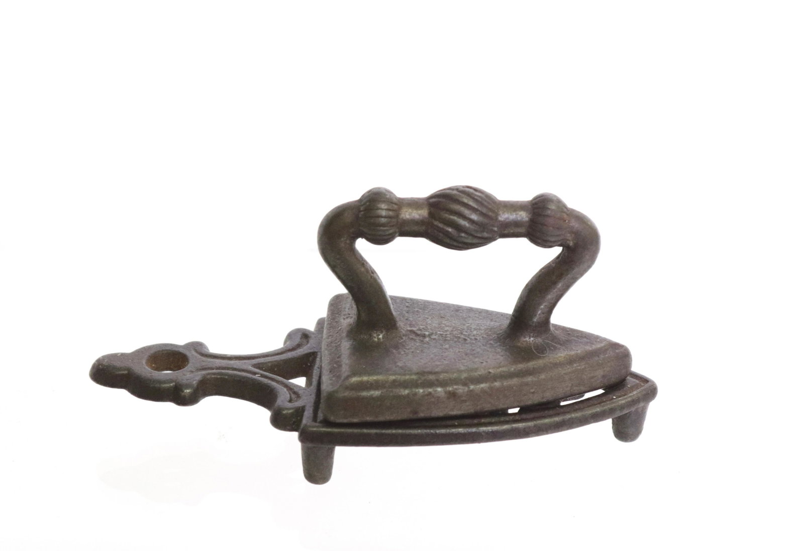MINIATURE IRON: WITH MATCHING TRIVET Size 1 3/4"