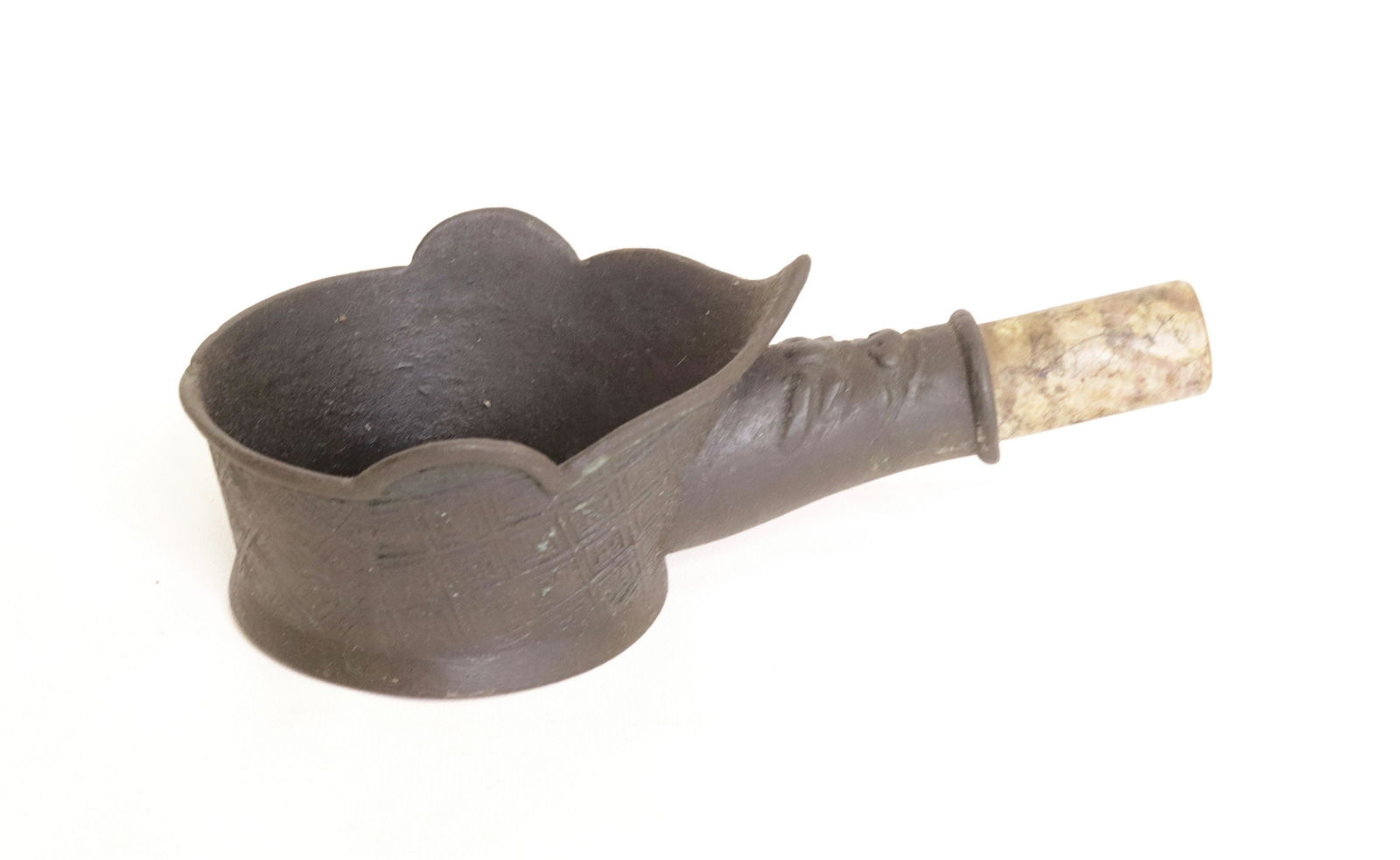 ORIENTAL PAN IRON (1 of 4)