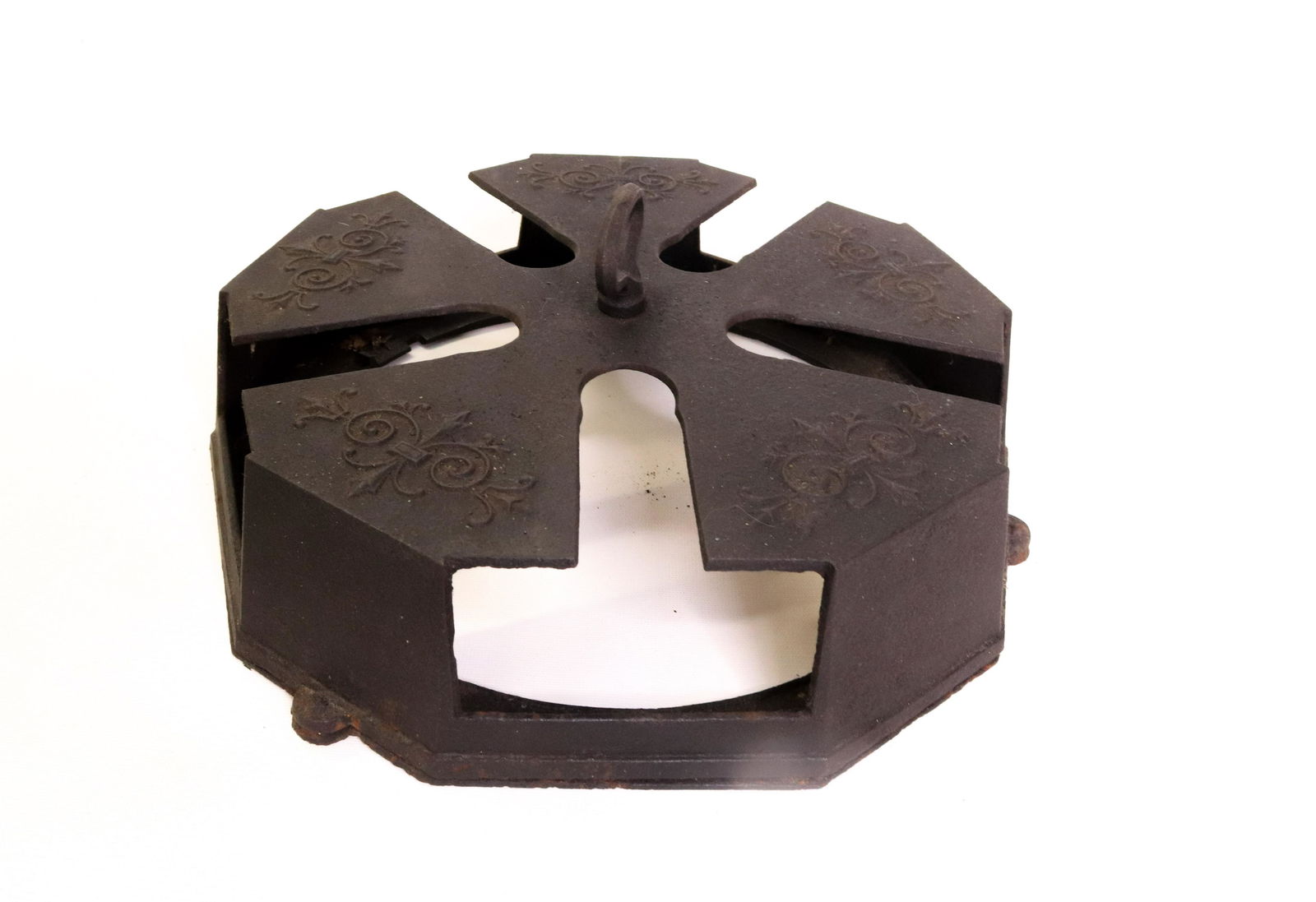 STOVE TOP IRON HEATER (1 of 3)