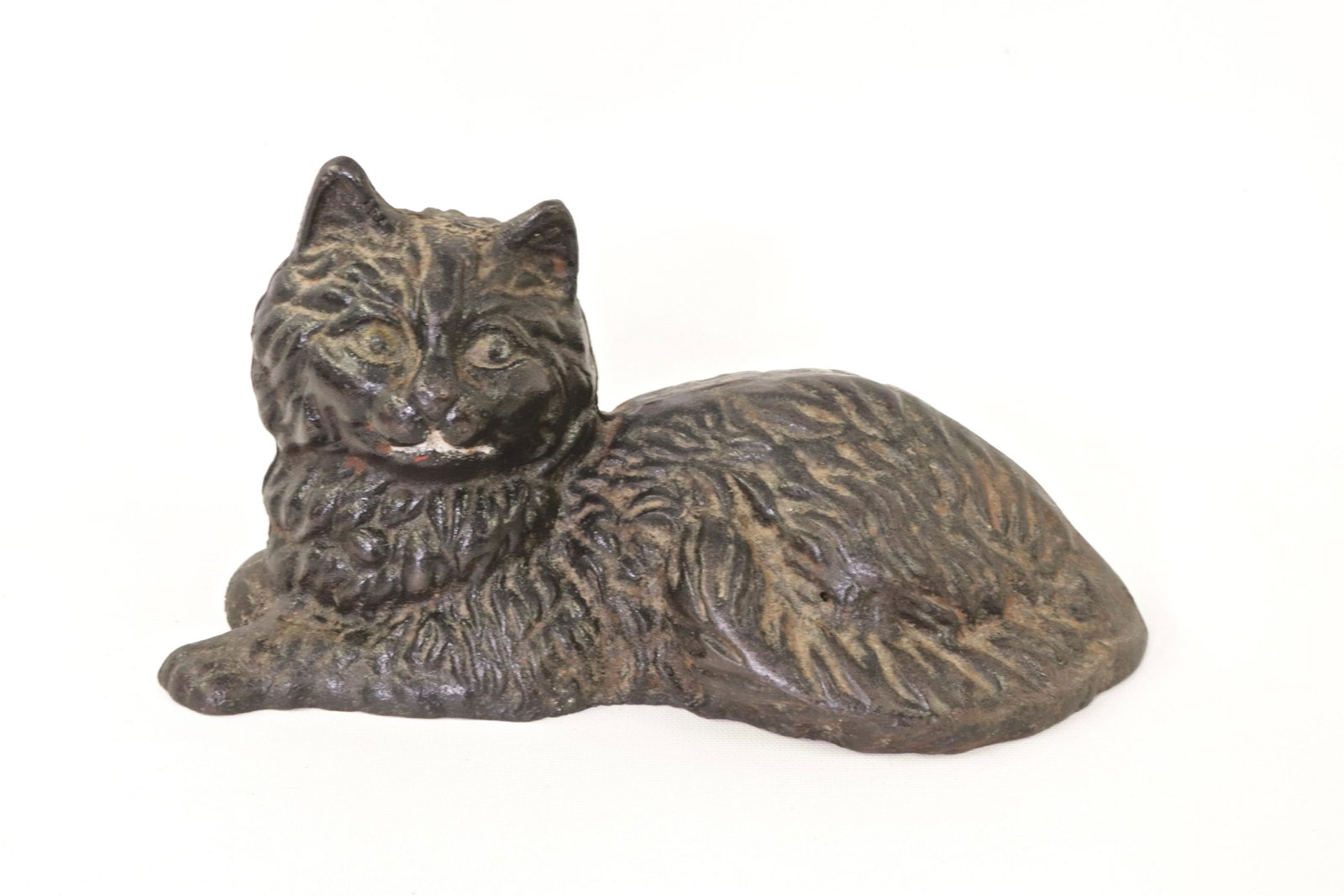 CAST IRON CAT DOORSTOP: PAINTED SURFACE. HOLLOW BODY. HUBLEY Dimensions 10" L