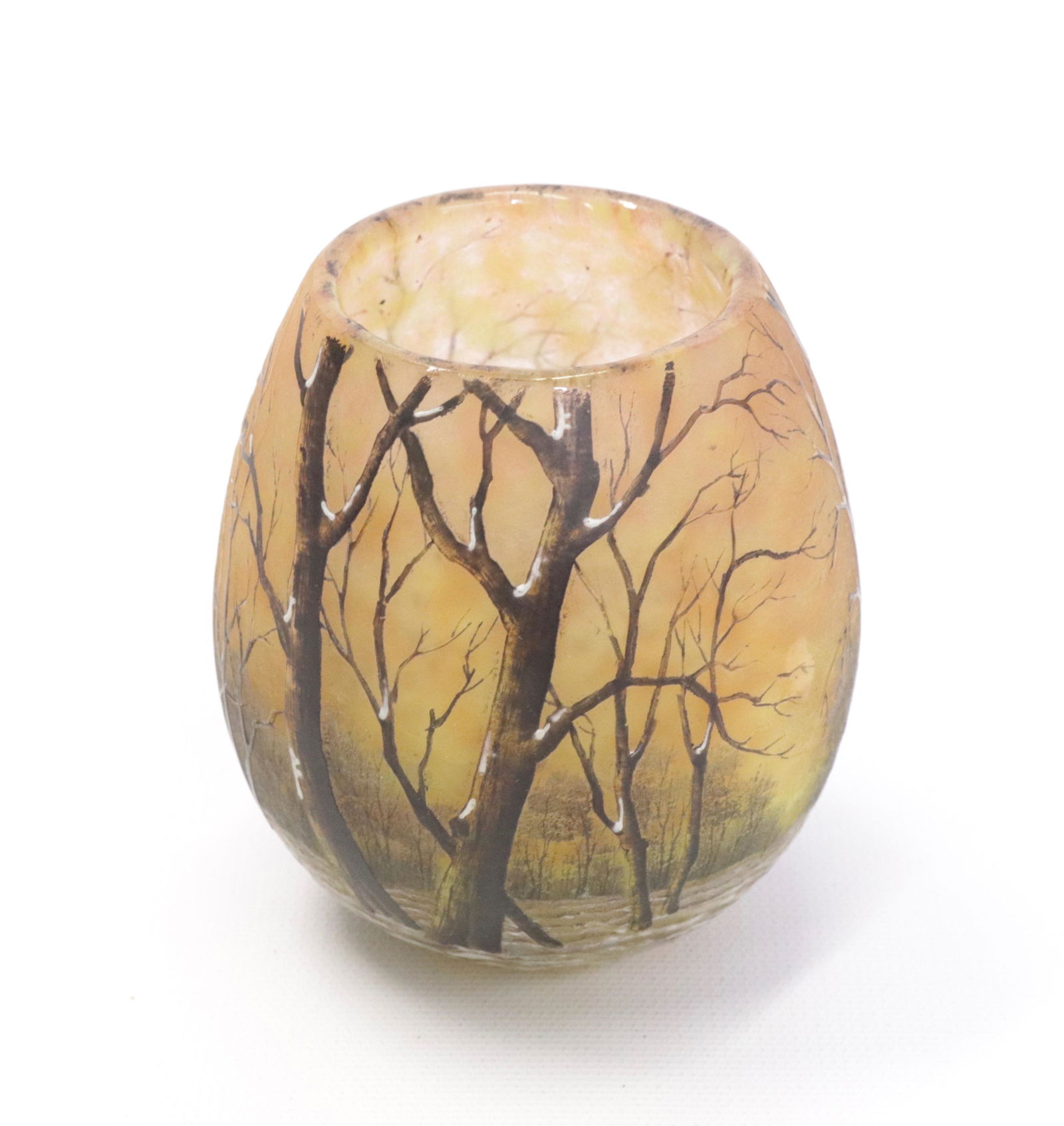 DAUM NANCY FRENCH CAMEO ART GLASS VASE: SMALL SIZE CAMEO ART GLASS VASE SIGNED DAUM NANCY ON BASE - ORANGE AND WHITE MOTTLED BACKGROUND - WINTER SCENE 3 1/2" H