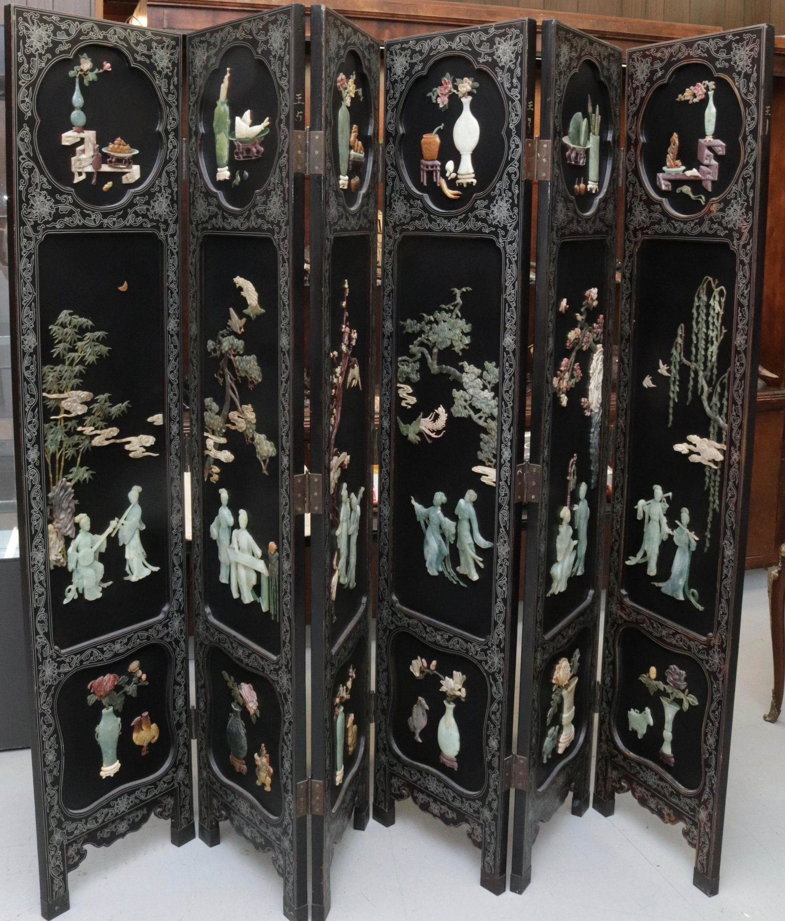 CHINESE HARDSTONE SIX-PANEL FOLDING SCREEN: FINE DETAILED HARDSTONE CARVINGS INCLUDING: JADE FIGURES, VASES, AND TREES 16" X 72"-96" X 72"