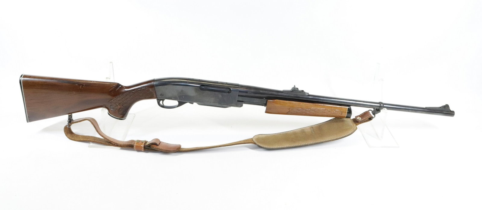 REMINGTON MODEL 760 GAMEMASTER: 30-06 SPRNG - SERIAL# A6906869 - WITH SLING - DRILLED FOR SCOPE Size 26" BARREL Buying Requirement GUN MUST BE REGISTERED OR BUYER HAS VALID FFL