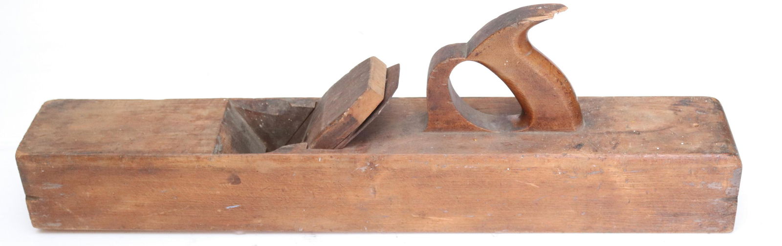 WOODEN CARPENTER'S PLANE (1 of 2)