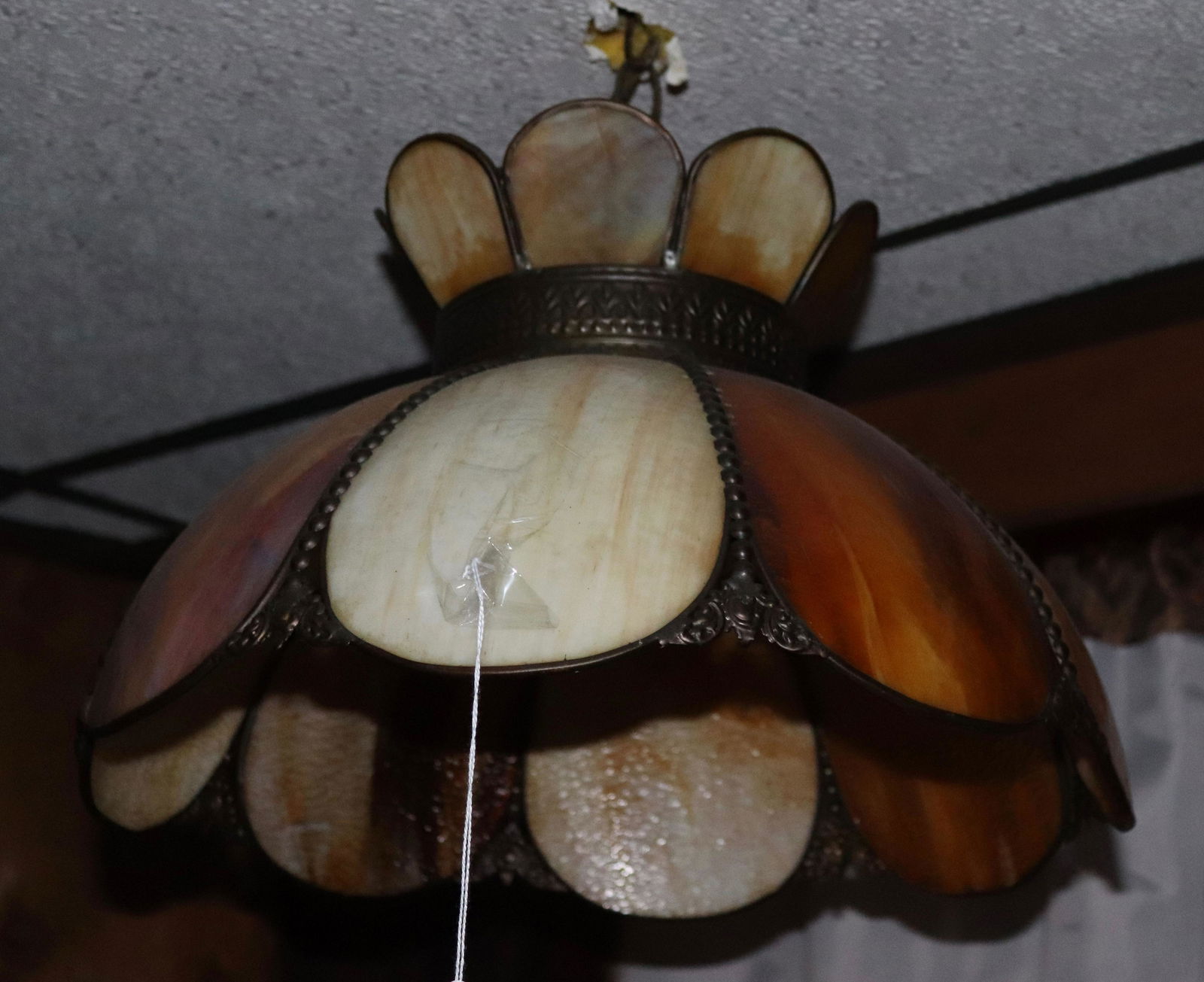 PAIR OF VINTAGE LEADED GLASS SHADES (1 of 2)