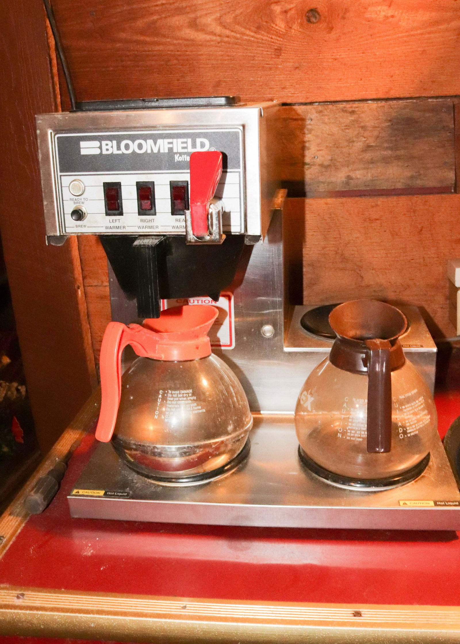BLOOMFIELD THREE BURNER COFFEE MAKER (1 of 1)