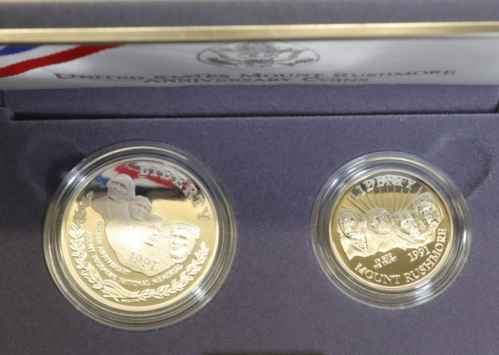 MT. RUSHMORE ANNIVERSARY COIN SET (1 of 2)