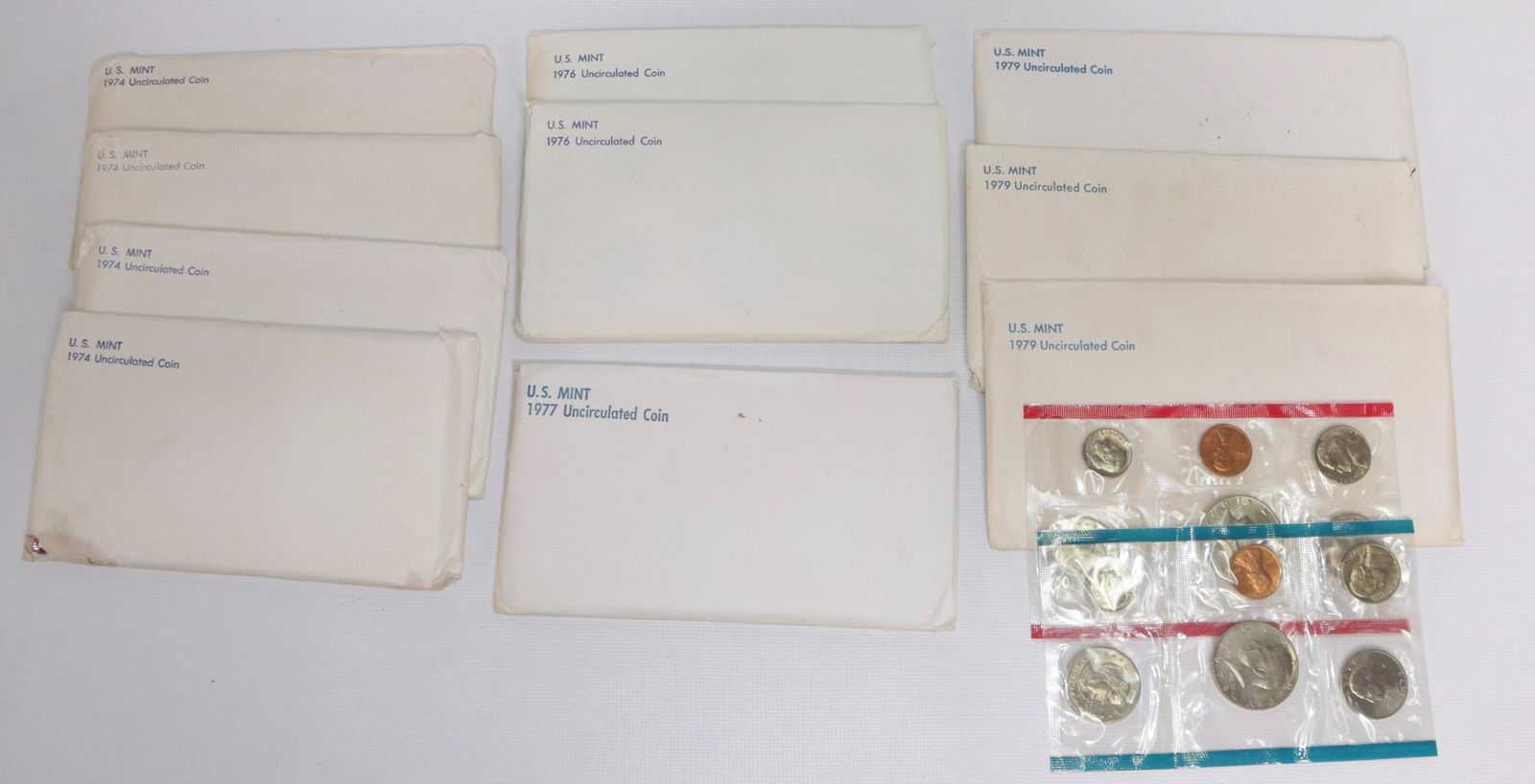 (10) US MINT SETS (1 of 1)