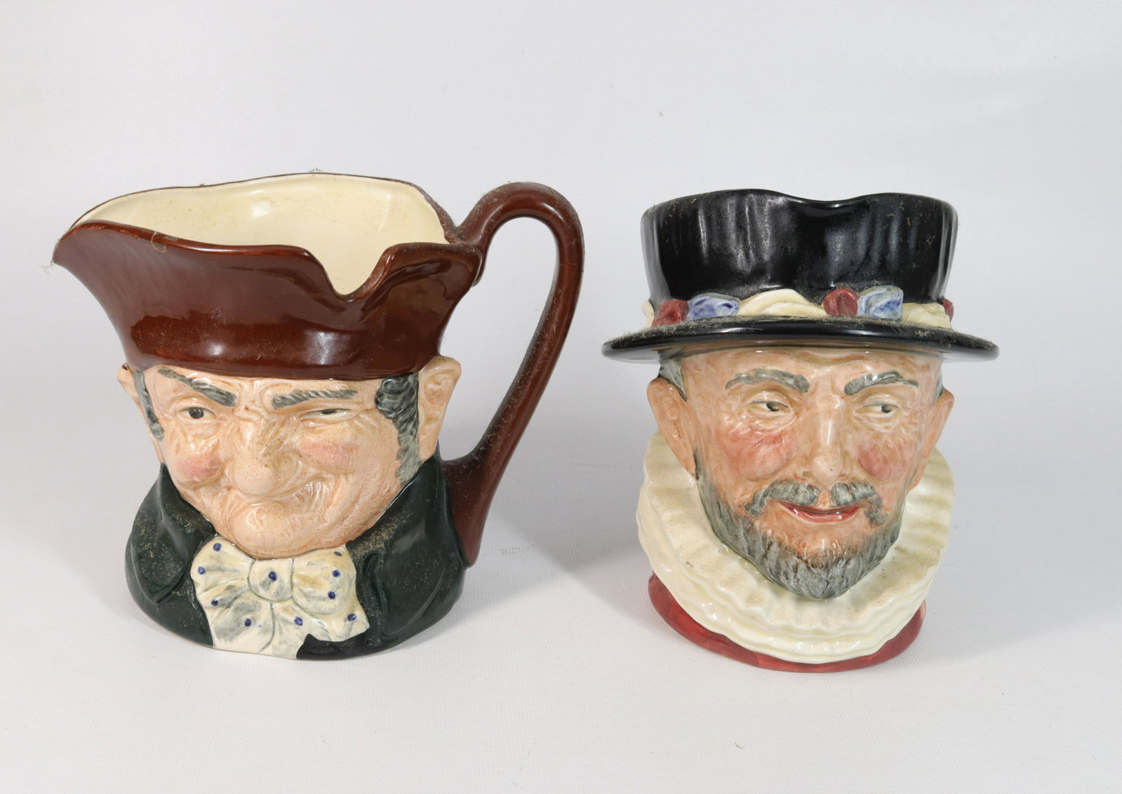 PAIR OF ROYAL DOULTON TOBY JUGS: BEEFEATERS AND OLD CHARLEY D5420 Size 5 1/2" TO 6 1/2" H