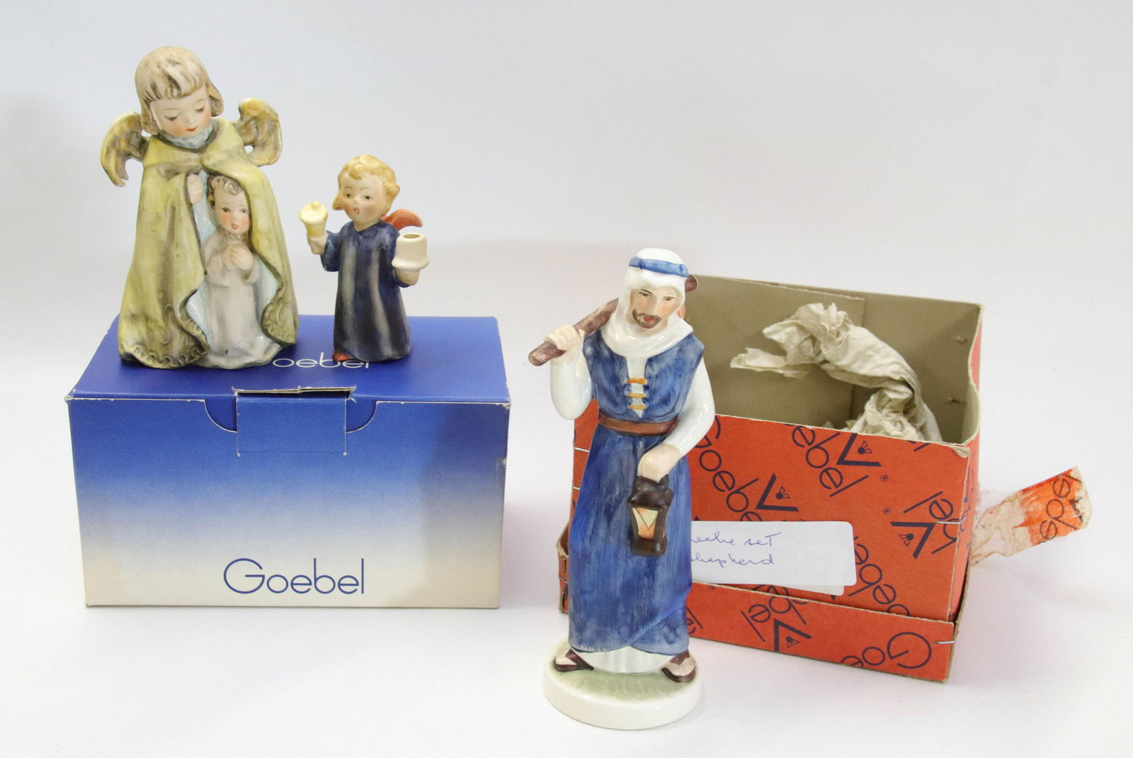 GROUP LOT OF GOEBEL HUMMEL FIGURINES (1 of 3)