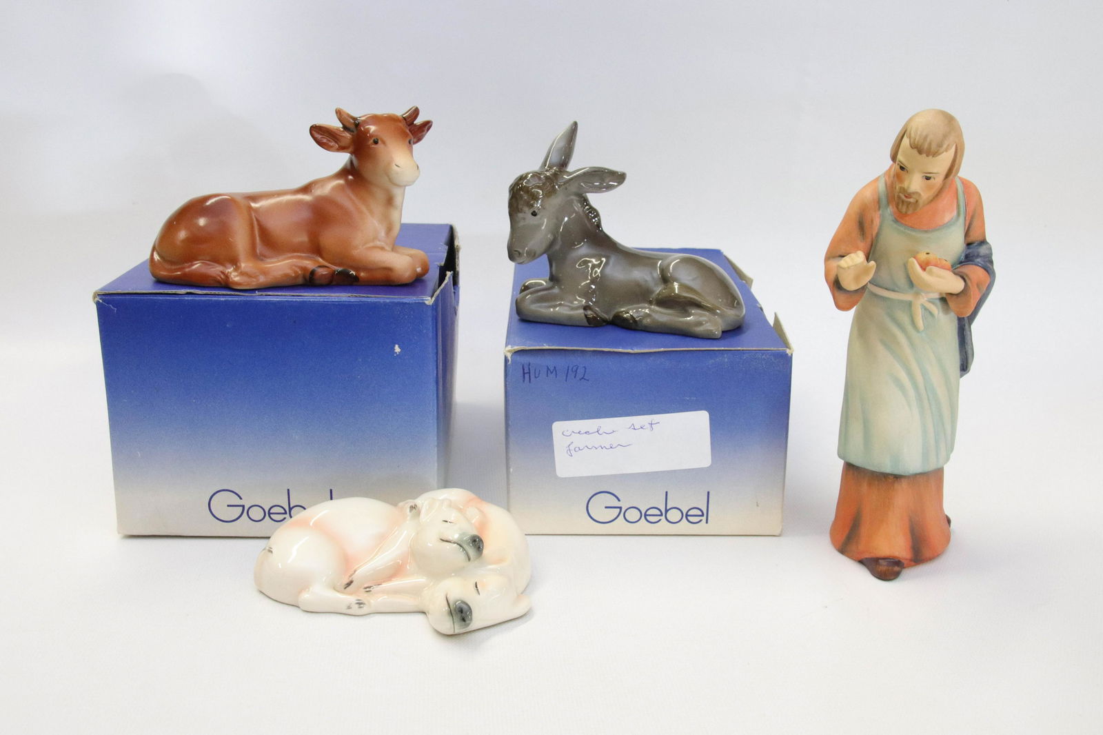 GROUP LOT OF GOEBEL HUMMEL FIGURES (1 of 5)