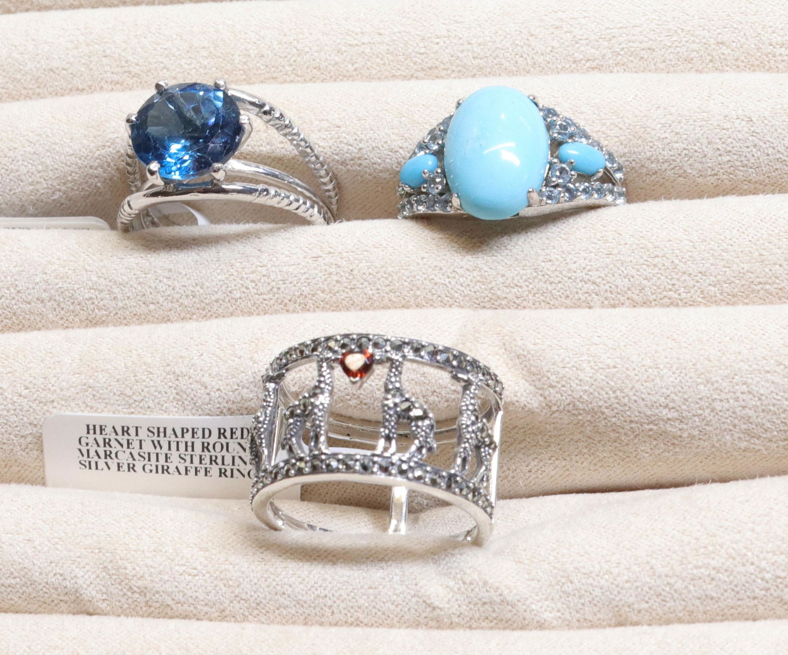 GROUP LOT OF CONTEMPORARY JEWELRY (1 of 2)