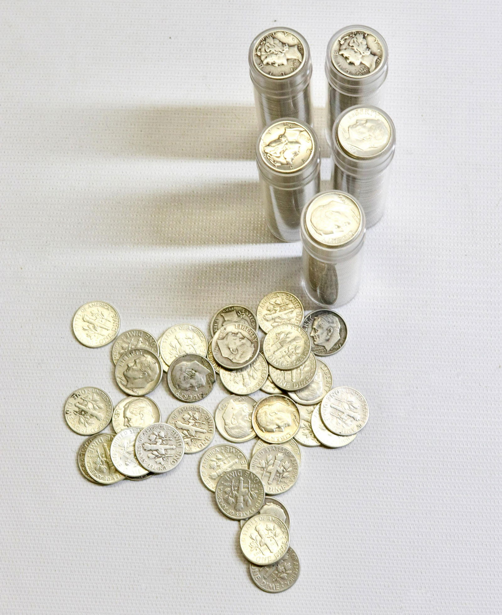 GROUP LOT OF MERCURY DIMES (1 of 2)